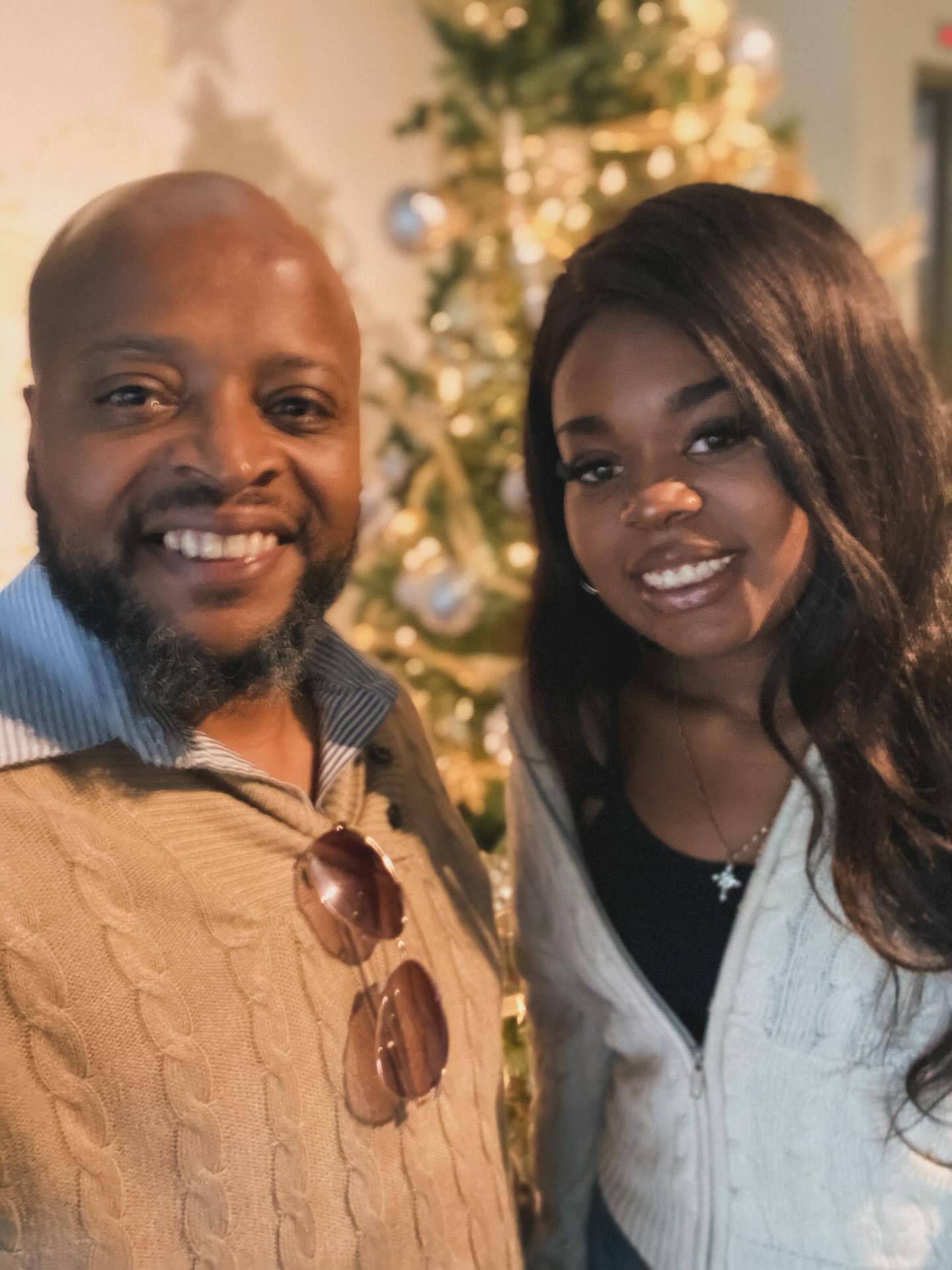 Weโre simply having a wonderful Xmas timeโฆ๐#CollinsClan #XmasCarol