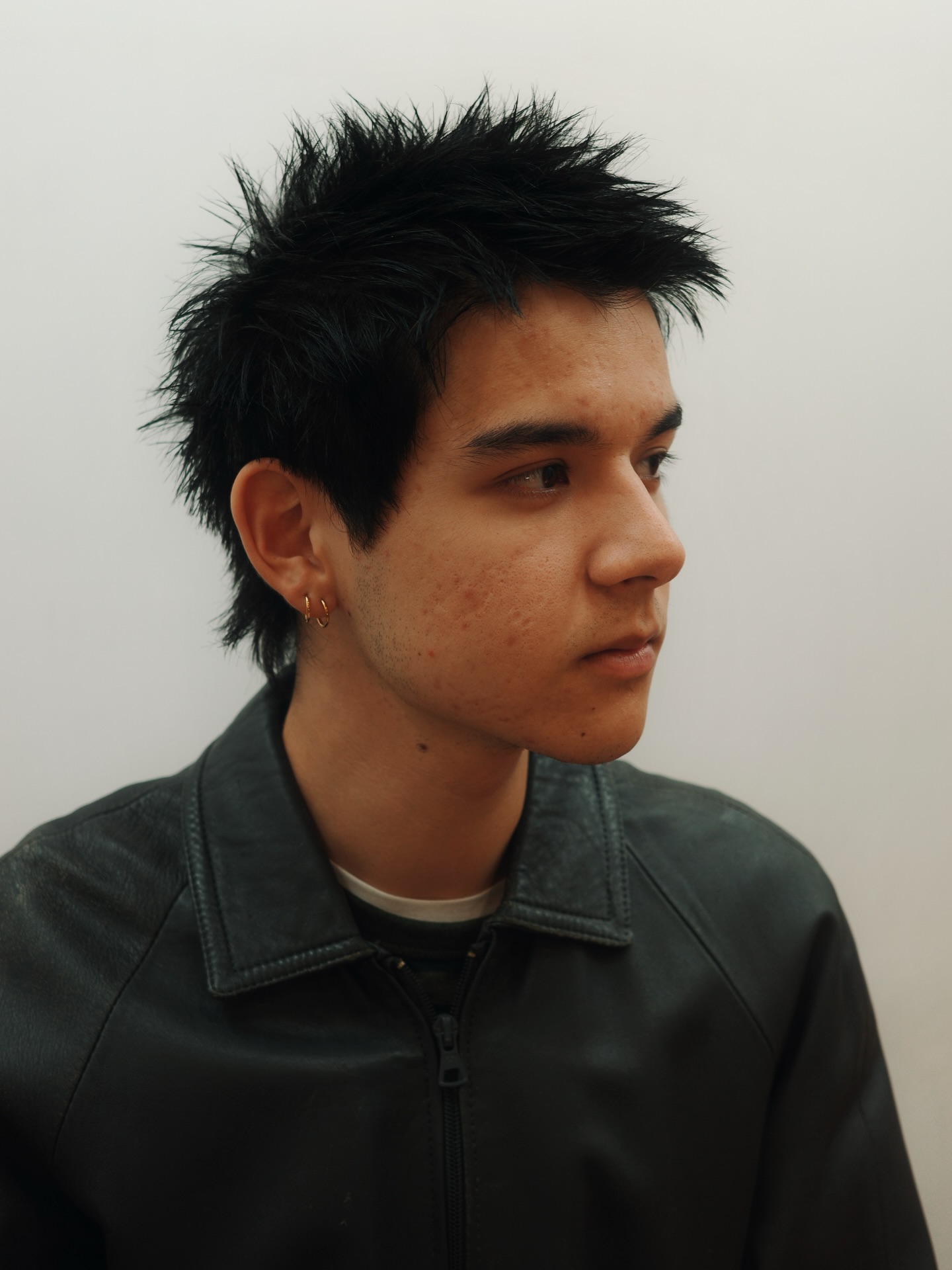 Spiky Short Hair
Thank you for coming 🇫🇷
#englishspeakingstylist
#tokyohairsalon
#kouenji
#englishspeakinghairsalon
#スパイキーショート
#高円寺美容室
#hairisyoursignature