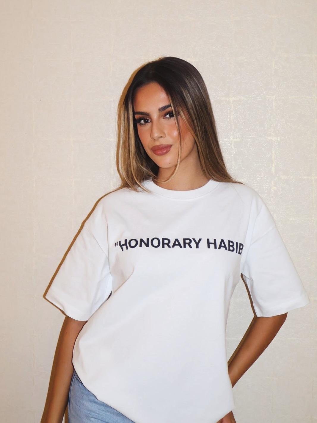 Got a friend that's your habibi even if they can't pronounce shawarma? HONORARY HABIBI
www.lebanon-apparel.com
Model @kamilanajib
#habibi #lebanon #shirt