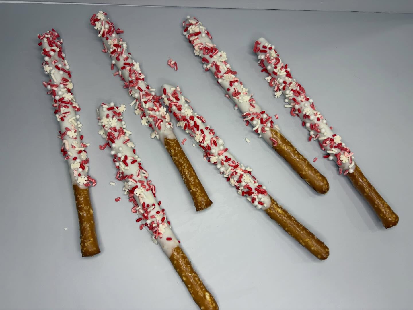 Christmas is right around the corner. Don’t forget to place your orders! 🎄