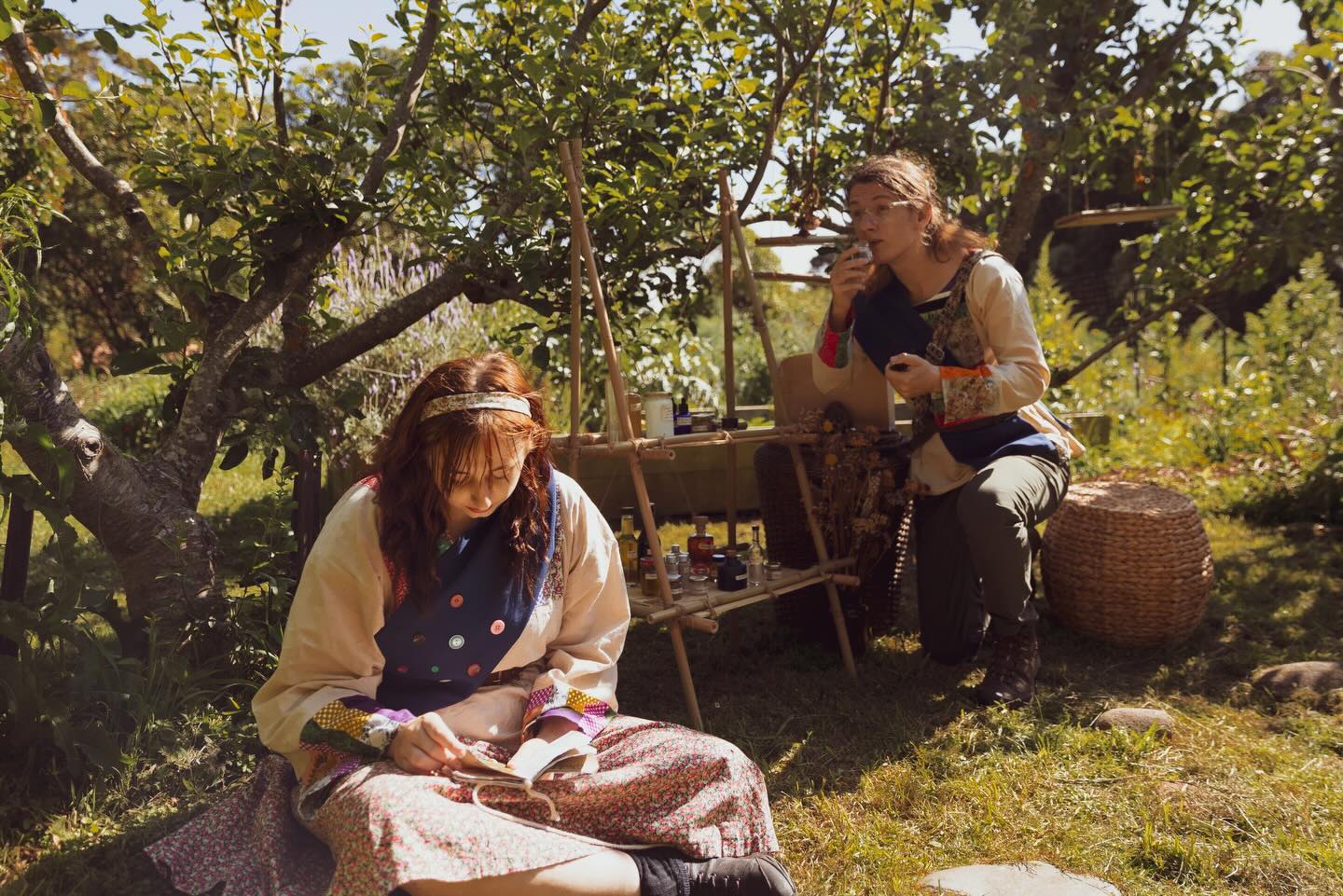 It’s been two weeks since we shared Farrago Bazaar with the world so we thought we’d share some more of magical shots by @roctphotography
We took these between the matinee and evening performances so a camera didn’t take audience members out of the immersion during the show. As you can see, we couldn’t have asked for a better day!
A reminder to attendees that you still have time to complete the survey about the experience. The lovely feedback has been incredible to read.
Have a safe and restful holiday period, we all certainly shall after an action packed few months 💤 😴 🛌