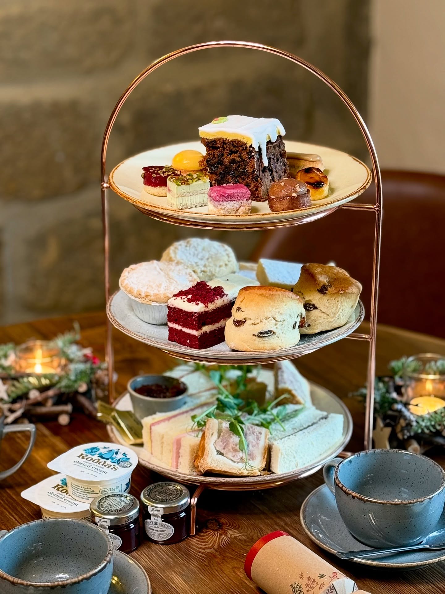 Indulge in a festive afternoon tea at The Old Original Bakewell Pudding Shop🎄✨
Join us for a magical Festive Afternoon Tea, filled with seasonal flavours and indulgent delights. Tuck into a joyful spread of festive sandwiches and irresistible sweet treats, from a mini scone with clotted cream, jam or butter, to dainty petit fours, a classic mince pie, and a rich slice of Christmas cake.
😋 £35pp including your choice of a cosy hot drink or a warming glass of mulled wine.
✨ Make it extra special: add a sparkling Prosecco for £8 or sip on a festive Bakewell Pudding Gin and Tonic for £7.50.
Wrap yourself in the spirit of the season and celebrate with us!
Pre-bookings only, please call 01629 812193🍰✨
#festiveafternoontea #afternoontea #christmastreats #mincepie #christmascake #petitfours #festivetreats #visitpeakdistrict #peakdistrict #derbyshirelife #reflectionsmag #westsidemagazine #derbyshirelifemagazine