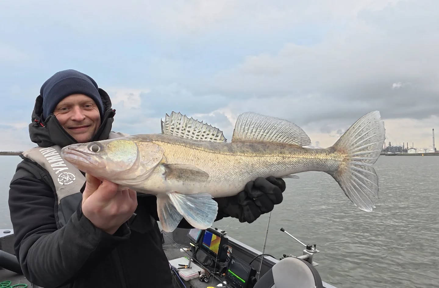 Warning: Zander outbreak detected. Side effects include bent rods, big smiles, and epic stories. Cure = book your spot this weekend!
#yamahaprofishing #batterylabs #stcroixrods #lurefishingguide #spro #gamakatsu #ufxfishing