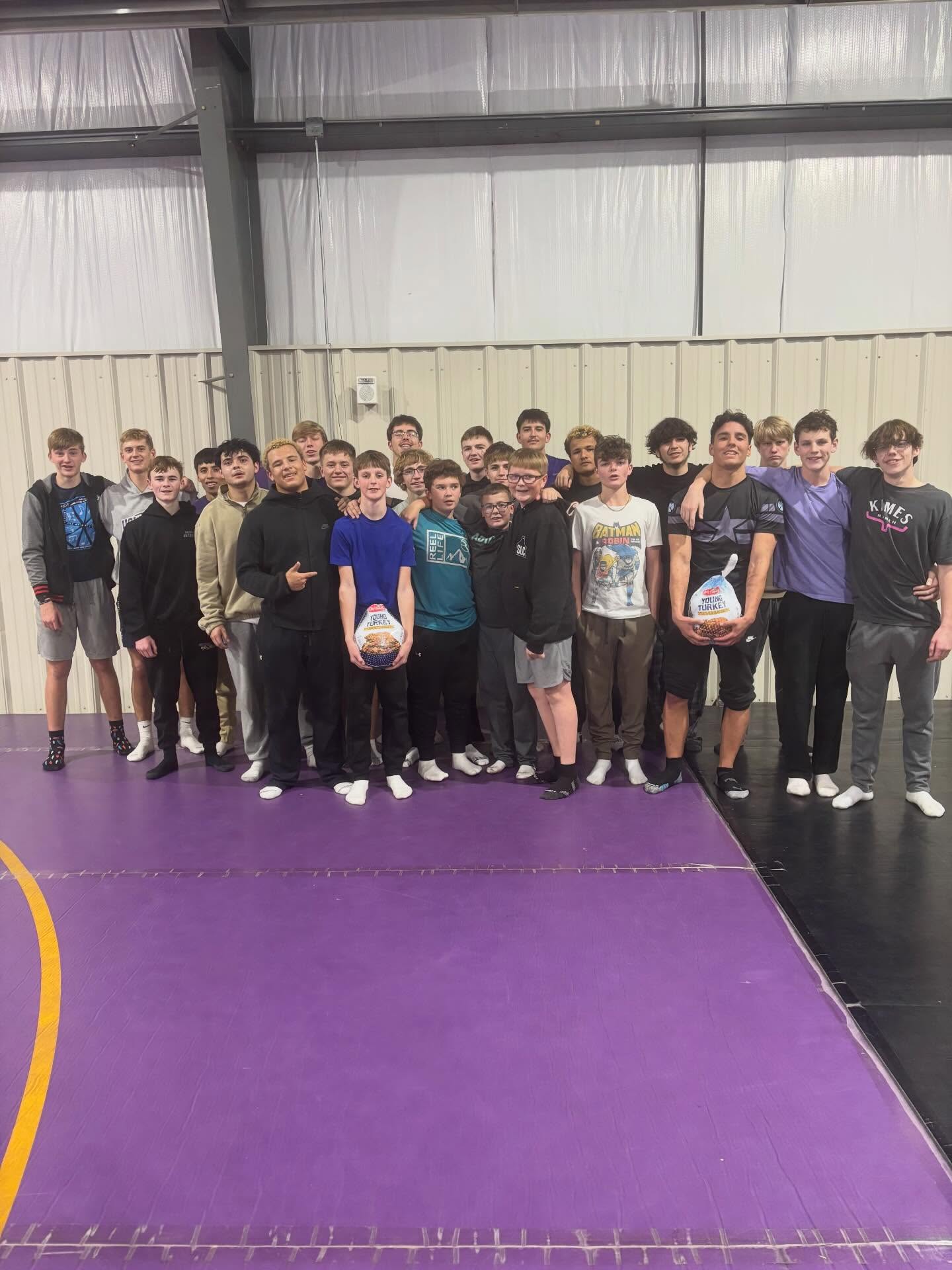 Today was the 3rd Annual Turkey Trot!
HS Boys Winner: Konnor Krause
JH Boys Winner: Dane Hohnholt
Have a great Thanksgiving everyone!
One week away from competition!