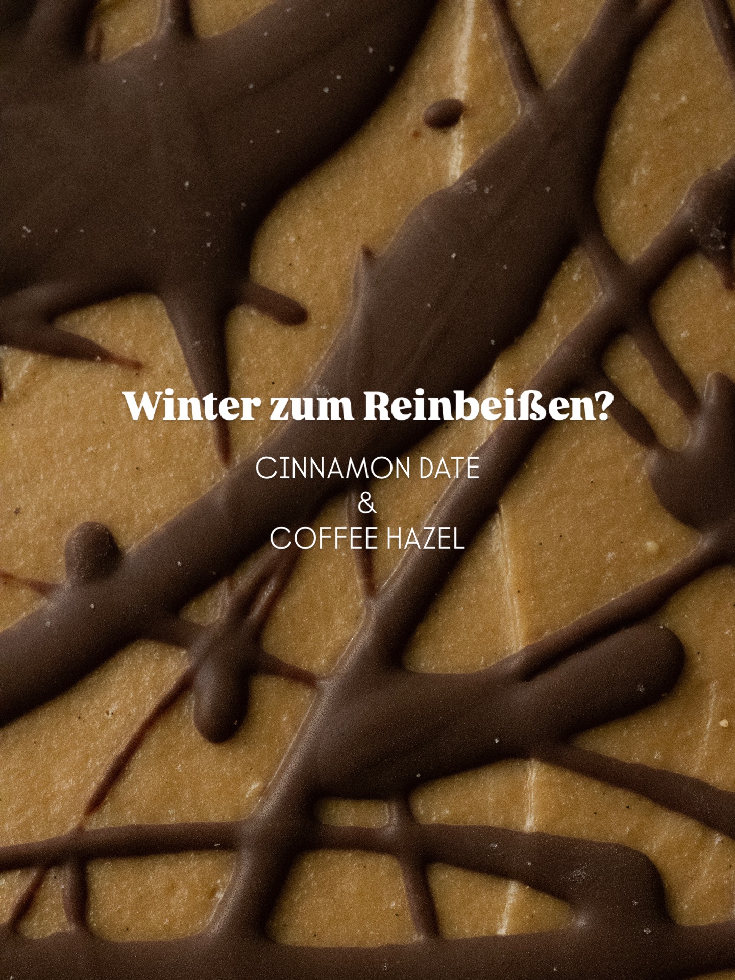 Cozy season tastes like this! ✨❄️😍
Unsere beiden Winterspecials versüßen dir die kalten Tage und bringen dir mit Zimt, gerösteten Mandeln, Datteln und Kakao angenehm würzige und süß-herbe Momente.🤎
Bei uns kannst du auch zu Weihnachten mit gutem Gefühl naschen. 🙌🏼
Nur noch für kurze Zeit in unserem Onlineshop erhältlich! ☕️🍫 Entdecke jetzt unsere Winteredition auf www.verasgoodies.de - den Link findest du in der Bio.
#raw #weihnachten #intuitiveeating