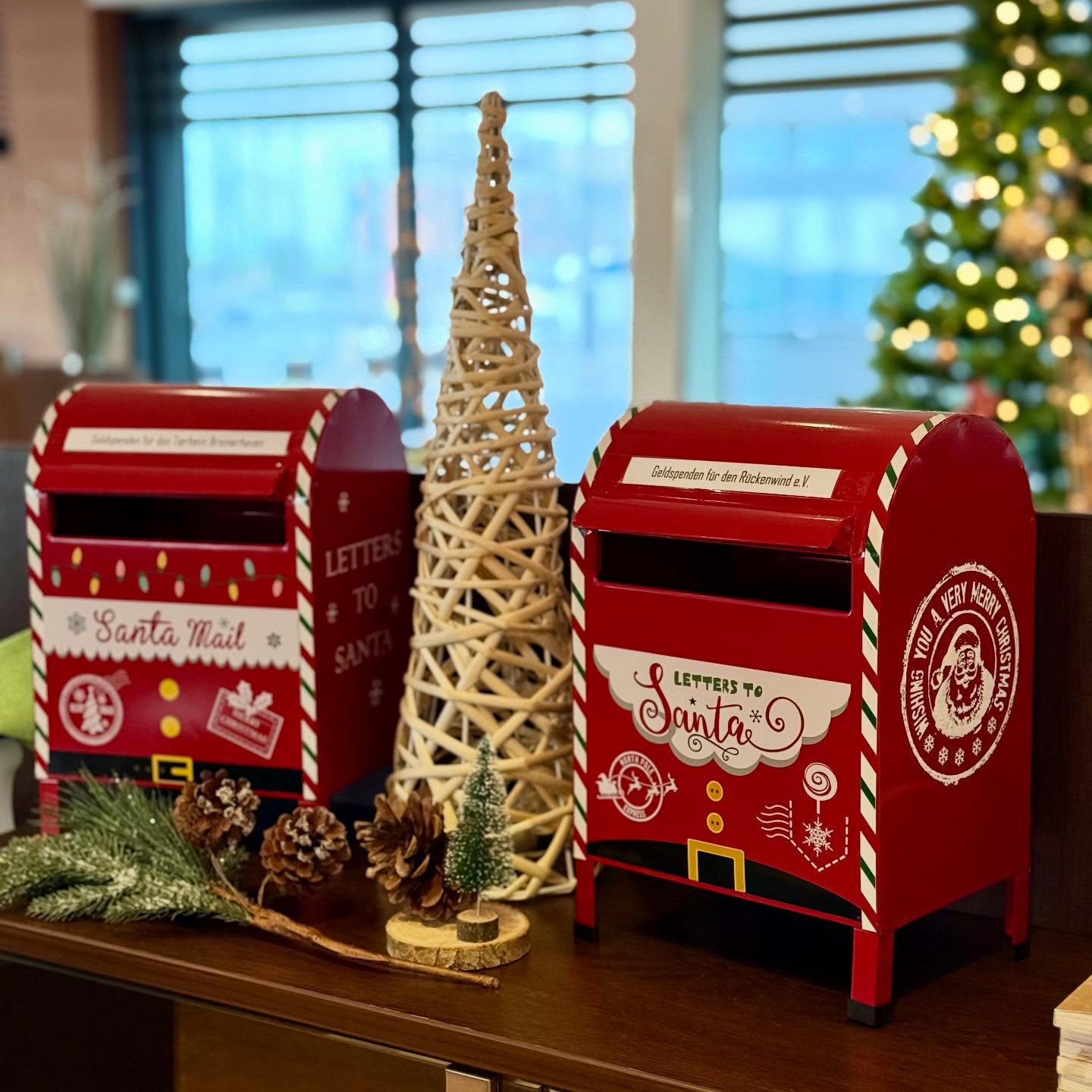 Auch in diesem Jahr wollen wir zur Weihnachtszeit das Tierheim unterstützen. Ab sofort nehmen wir Sach- und Geldspenden für das @tierheim_bremerhaven an. Sachspenden können unter unserem Weihnachtsbaum platziert werden, für Geldspenden steht unser Weihnachtsbriefkasten zur Verfügung. Wir freuen uns über rege Beteiligung und möchten uns bei allen Unterstützenden bedanken.