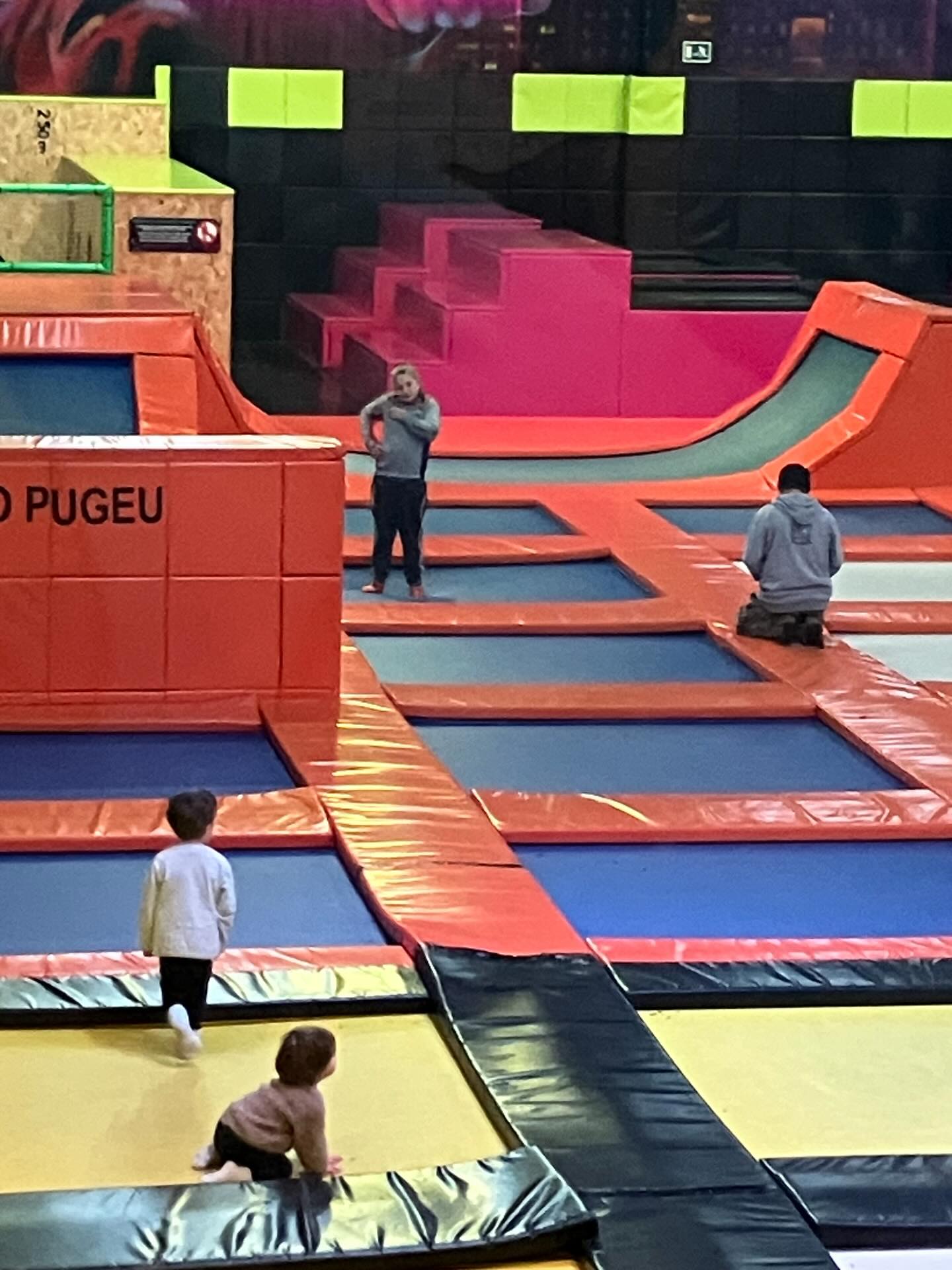 SORTIM EN FAMÍLIA AL @kaotikworldgirona gràcies per tenir en compte les nostres necessitats i fer-ho tan fàcil i accessible!!