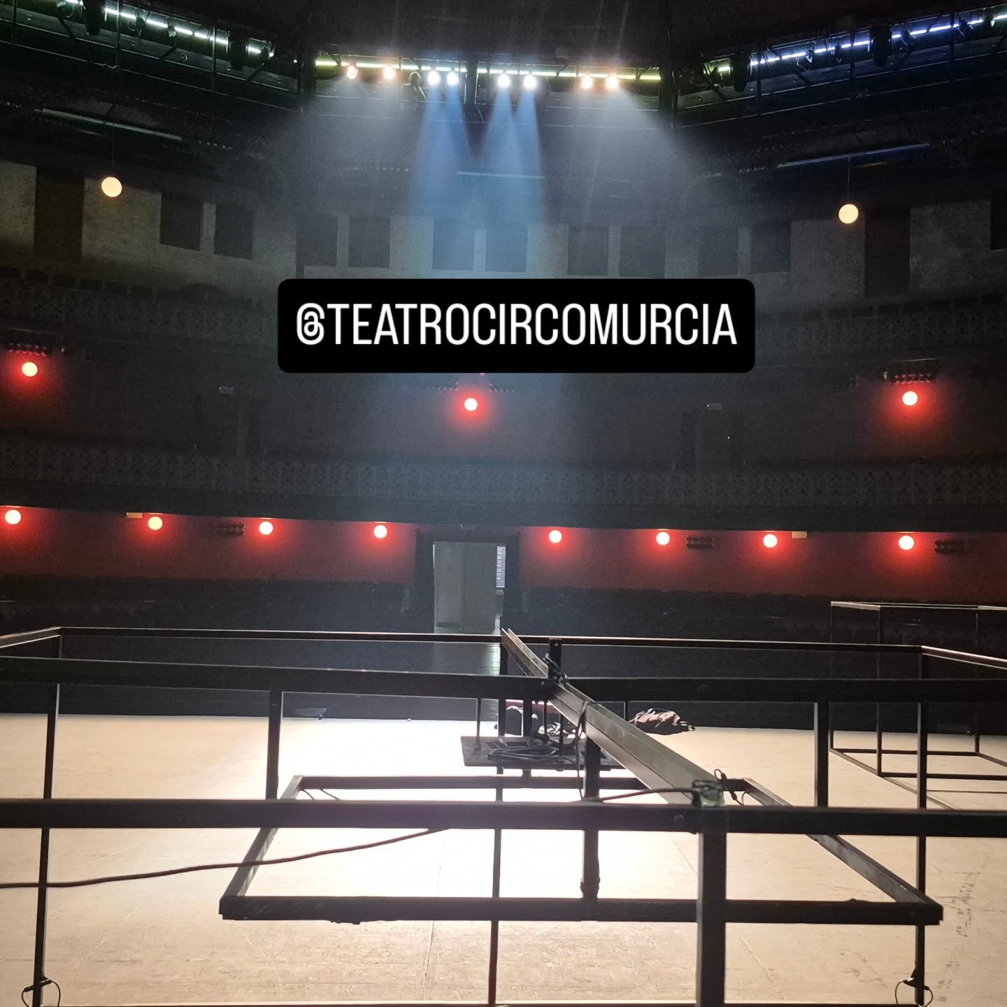 La gira de l'espectacle #copiar continua.
#MURCIA
#SEVILLA
#LANZAROTE
#ITALIA Lecce
#joancotros
@jouserra
@quimgiron
@imaginartscenic
@elclimamola
@cultura_cat