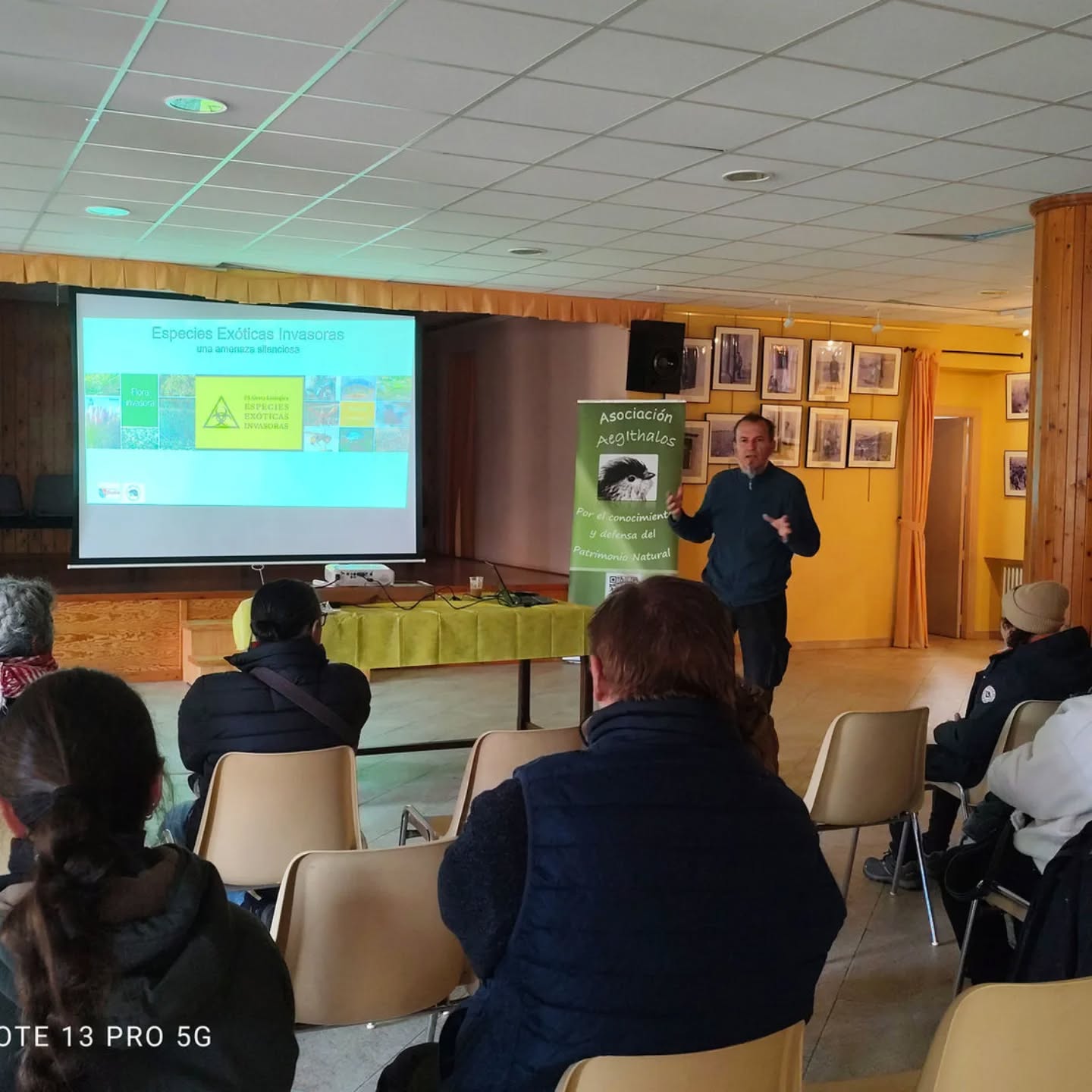 📢 Crónica del taller teórico práctico sobre las especies exóticas invasoras 🌿 del pasado 29 de noviembre en Budia (Guadalajara). Entra en el siguiente enlace para conocer todos los detalles de la actividad:https://asociacionaegithalos.wixsite.com/aegithalos/blog
💭¿Sabes que especies exóticas invasoras afectan al entorno en el que vives? 👀 Contesta en comentarios ☺️
🖥️ Recuerda que puedes mantenerte informado de las novedades de la asociación a través de su página web.
#asociaciónaegithalos #especiesexoticasinvasoras #conservacióndelanaturaleza #aves #Guadalajara #Budia