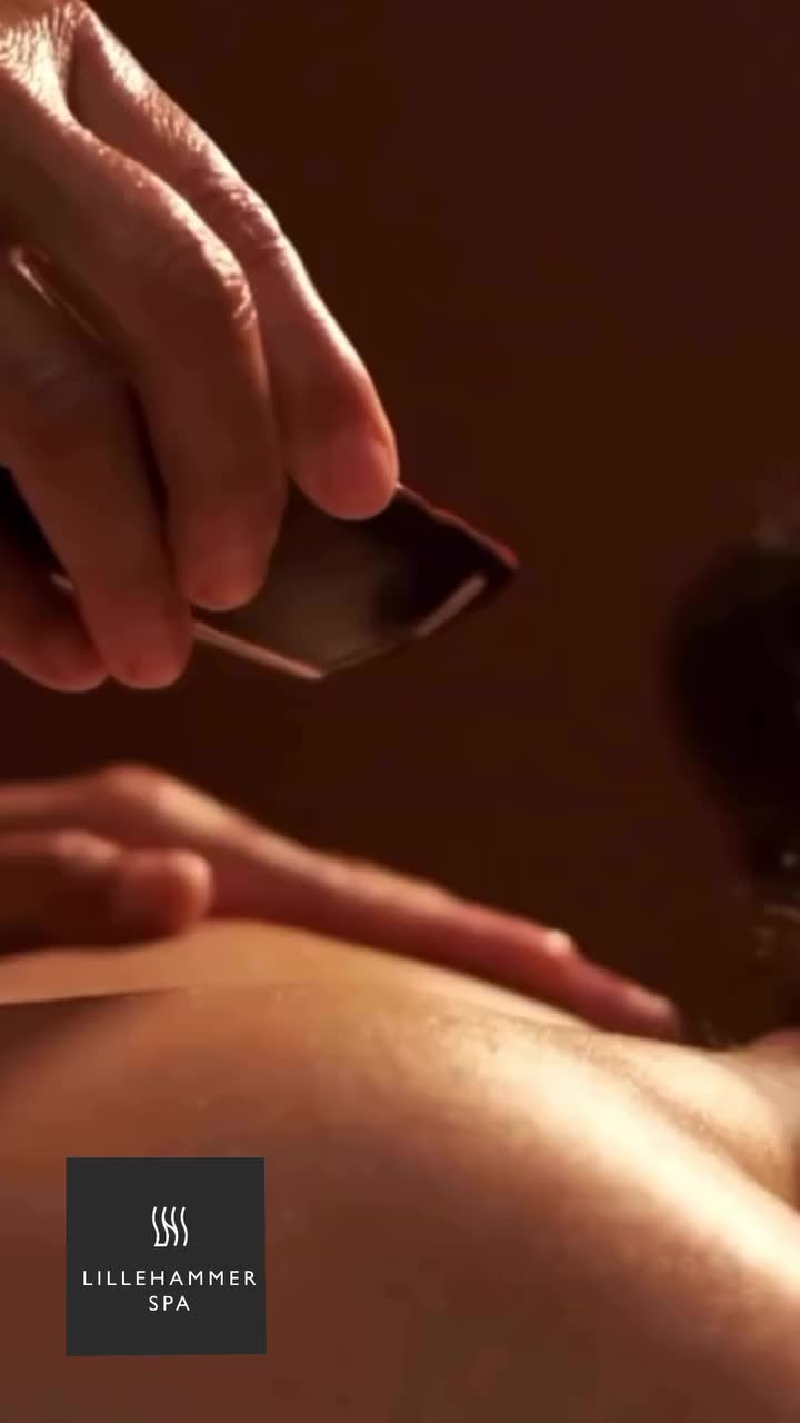 1) “Stress-reset” (60 min)
For den som “aldri har tid” og trenger ro og senkede skuldre.
Gi bort ro i julegave 🎁✨ Massasje er en opplevelse som varer – mindre stress, mykere skuldre og mer energi.
Lillehammer SPA er et prisvinnende og internasjonalt anerkjent massasjesenter – vi skreddersyr behandlinger for kroppen og sjel!
Spa-opplevelse fra du kommer inn: Det føles som en liten ferie – midt i Lillehammer.
Kjøp et gavekort enten digital via hjemmeside eller velkommen innom vår spasenteret.
massasje #gavekort #digitaltgavekort #julegave #julegavetips #gavetips #opplevelsegave #velvære #egentid #selfcare #avslapning #stressned #hudpleie #wellness #norskbedrift #støttlokalt #miniferie