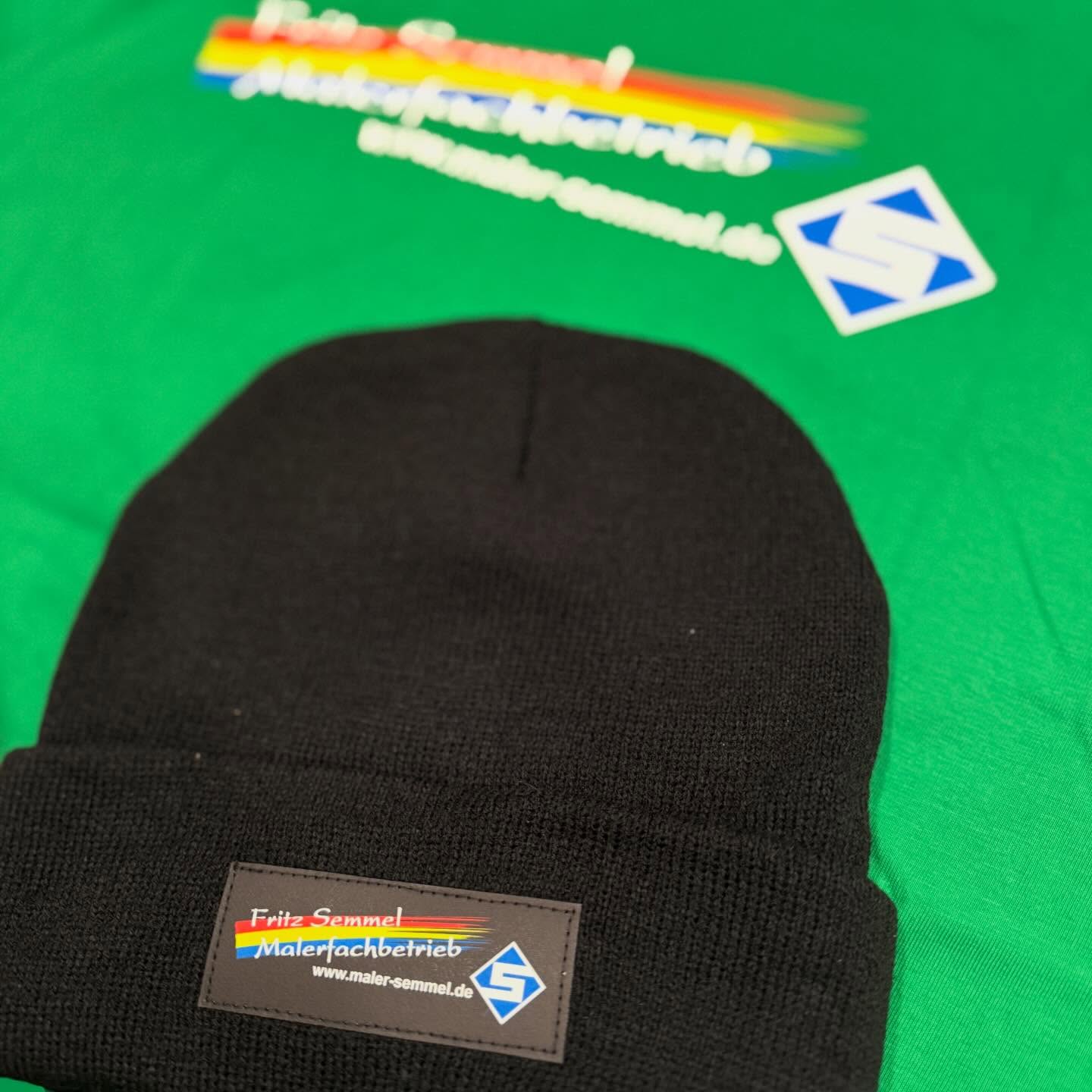 Workwear + Beanies @maler_semmel | 🔴🟢🔵🟡⚪️|#derkünzederdruckt #textildruckwetterau