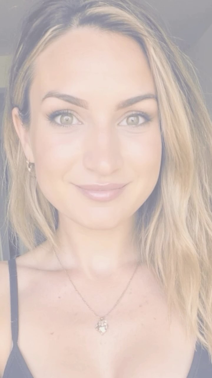 ✨ Paare 2026 & 2027 aufgepasst! ✨
Wenn ihr gerade mitten in euren Hochzeitsplänen steckt oder langsam damit starten wollt … dann kommt ganz bald etwas, das ihr nicht verpassen wollt. 🤍
Wir arbeiten im Hintergrund an etwas, das eure Planung leichter, persönlicher und stressfreier machen wird — versprochen.
Mehr darf ich noch nicht verraten … aber:
👉 Meldet euch gerne jetzt schon bei uns, wenn ihr 2026 oder 2027 heiratet.
Ihr erfahrt als Erste, was kommt. 👀✨
⸻
#Hochzeit2026 #Hochzeit2027 #BrideToBe #GroomToBe #Hochzeitsplanung #WeddingVibes #WeddingInspo #ComingSoon #SpoilerAlert #Hochzeit2025 #SchwarzwaldHochzeit #BridalCommunity #WeddingIdeas #WeddingGuide