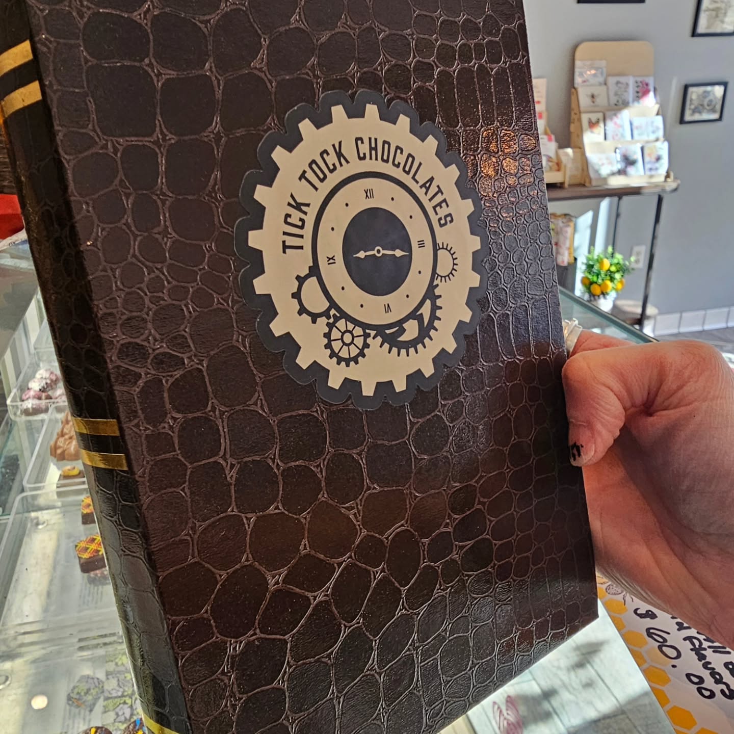 Say hello to the Boozy Book Box.
This box includes 12 of our alcohol infused chocolates.
#boozy #chocolates #holidays #booklovers #literature #localchocolate