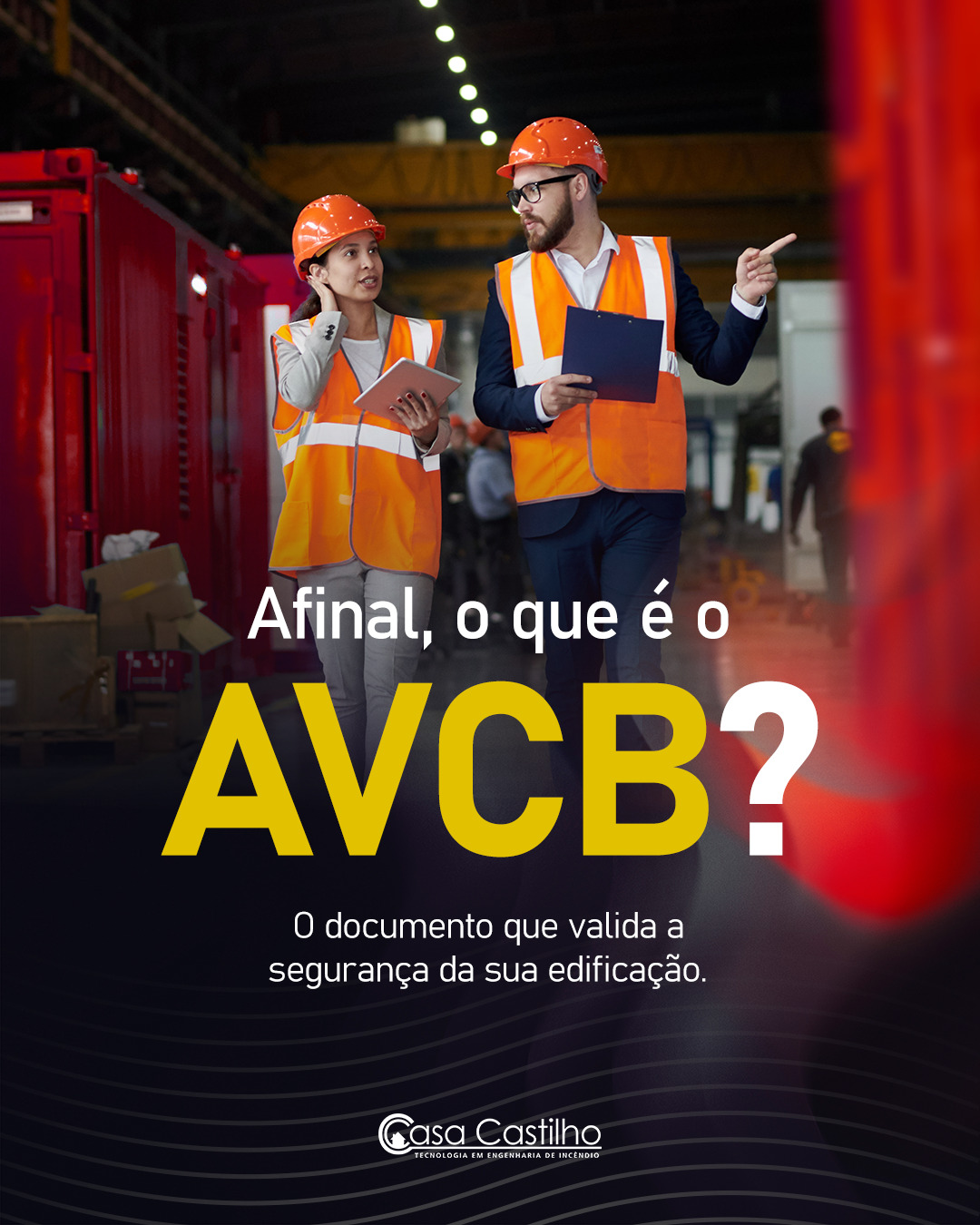 Você sabe o que é, para que serve, e por que o AVCB é indispensável para empresas, indústrias e edificações comerciais e multifamiliares?
O Auto de Vistoria do Corpo de Bombeiros é o documento que comprova que sua edificação está adequada às normas de prevenção e combate a incêndio.
Sem ele, há risco de multas, paralisações, interdições e negativa de seguro, mesmo quando todos os equipamentos parecem em ordem.
Muitas empresas só descobrem a real importância do AVCB quando um problema já aconteceu. No entanto, com um projeto bem elaborado (PPCI) e uma execução correta, o processo se torna seguro, previsível e eficiente.
Na Casa Castilho, conduzimos todas as etapas, da elaboração do PPCI, com a execução das adequações, testes, laudos e documentação, até a vistoria e aprovação com o Corpo de Bombeiros.
Com 100% de aprovação e mais de 5.000 projetos entregues, garantimos conformidade, segurança e economia para sua operação.
Se a sua empresa precisa obter, renovar ou regularizar o AVCB, fale com nossos especialistas.