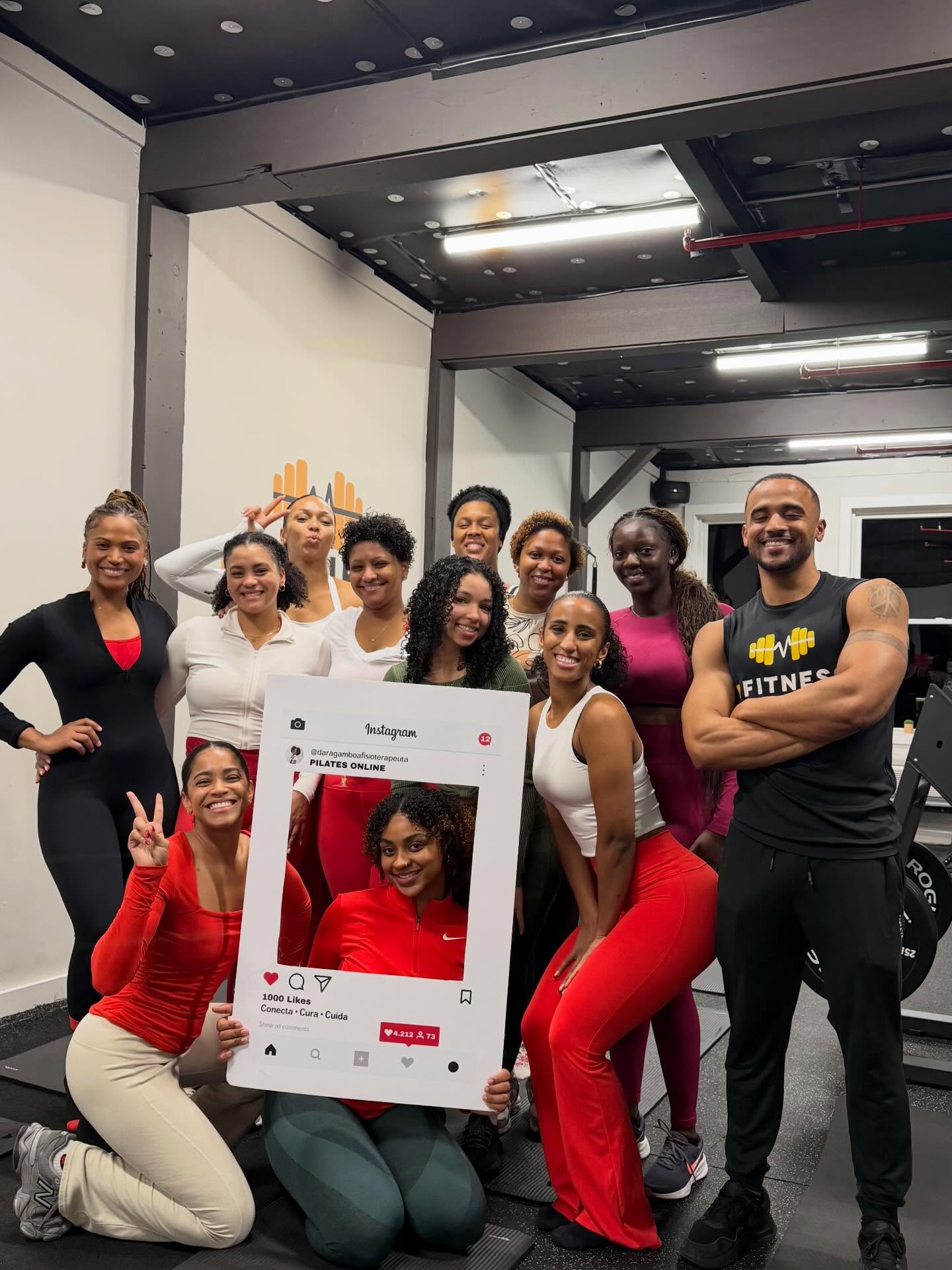 Two years in and my heart is fuller than ever ❤️. This community is the real strength behind the studio.
#dfitness #2YearsStrong #GratefulHeart #FitnessCommunity #smallbusinesslove