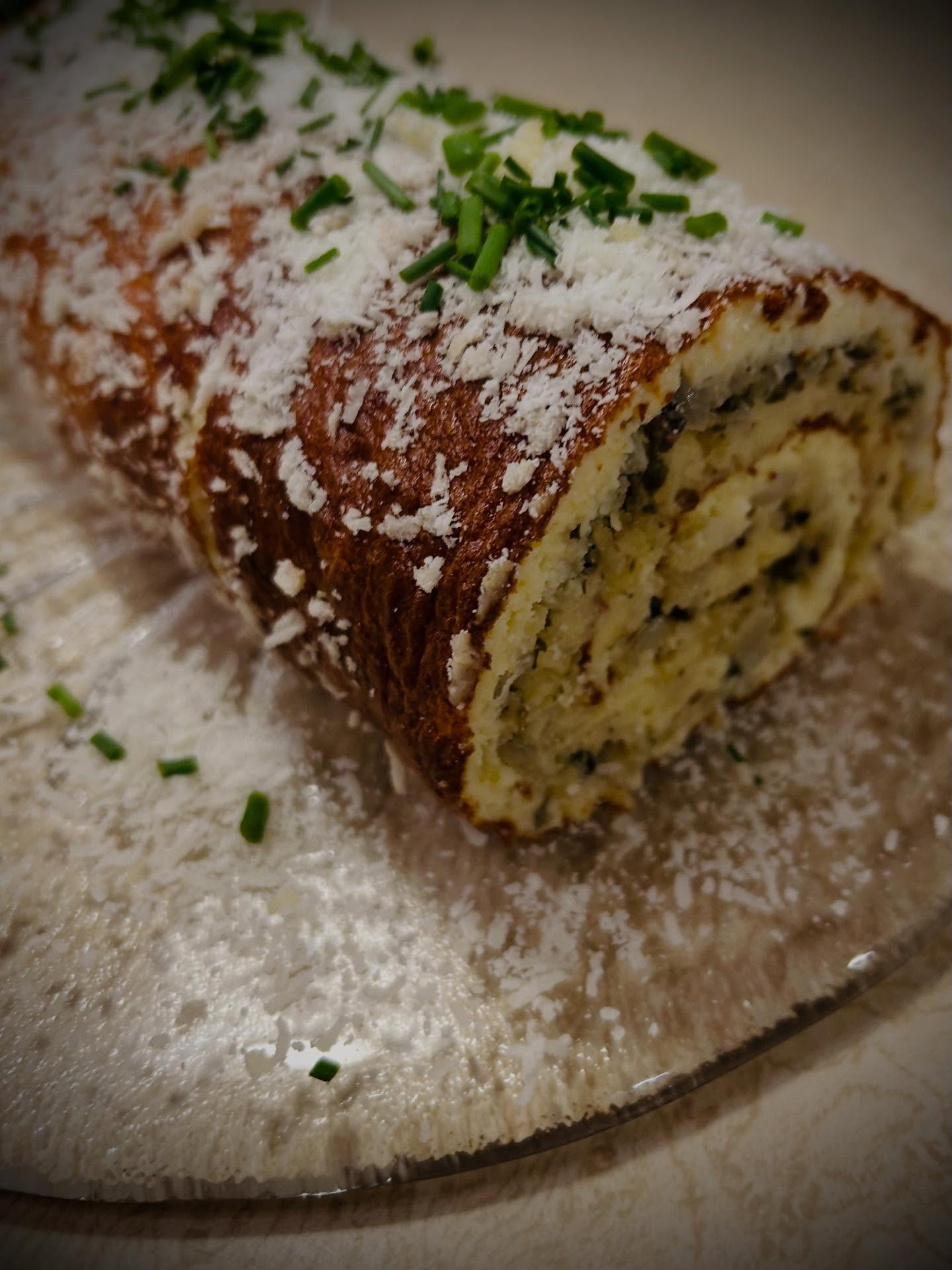 More festive baking… A parsnip and cheese roulade, with a sage and onion stuffing. It’s a Delia veggie Christmas classic I’ve always avoided as it sounded bland and pale on paper. I made it at the boyf’s request and it was delish.