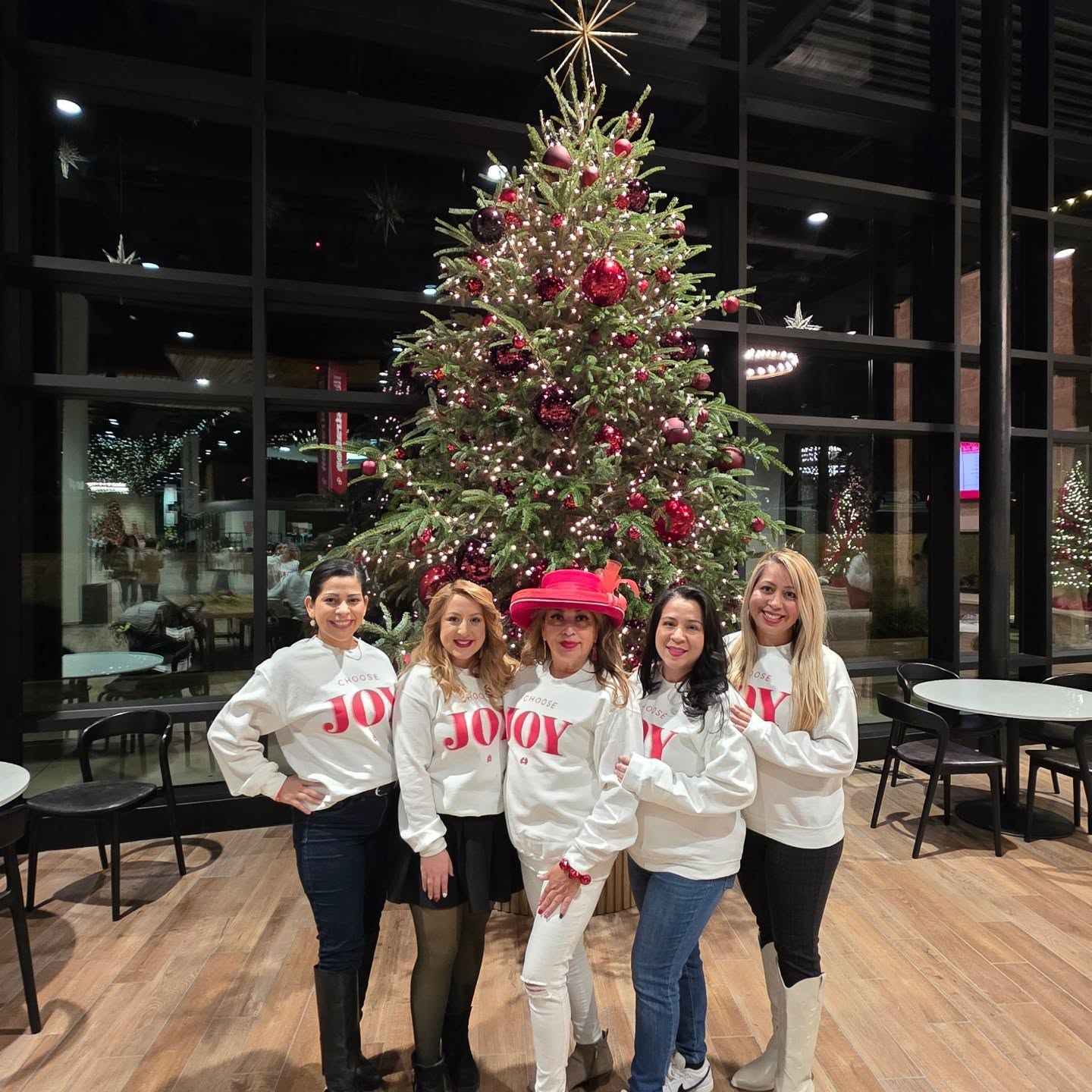 JOY 2025 🎄❄️☃️❤️🙏🕊
Mom & Daughters 💗
Brandy Little shared a powerful reminder that we are created in God’s image. No matter what doubts we carry or how we see ourselves, it is God’s Word and His view of us that matters most. She reflected on the stories of Mary, Anne, and Elizabeth, showing how their encounters with Jesus mirror the challenges and hopes we experience in our own lives. She then blessed us with a beautiful Christmas book filled with treasured memories, festive recipes, and fun family activities. We ended our time in prayer, lifting up single mothers and asking God to strengthen, guide, and surround them with His love during this season. Each single mother received a gift, it was a sweet moment.
It was a joy to see familiar faces ❤️
Twas a joyful night! 😊