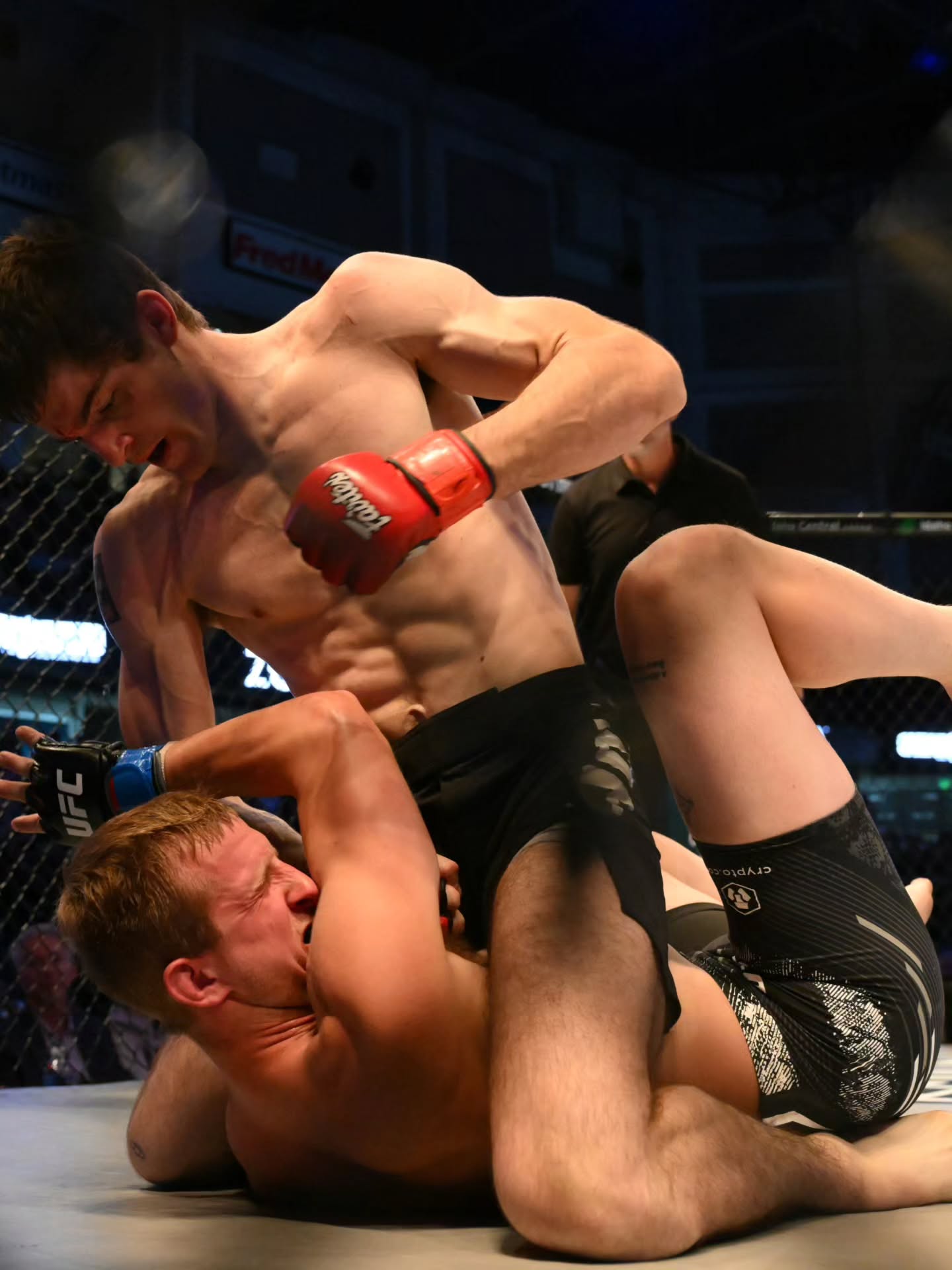 DON'T MISS @dk_stoff ON @frontstreetfights FSF 34, JANUARY 30TH!!!
Tickets to see action like this are available NOW! Swipe for QR code and arena map or visit the link in our bio to snag yours up before they're gone! Dom receives commission of every ticket sold. Let's sell it out!!!!! 🔥⚔️🫶
📸 @cre8_studios_llc