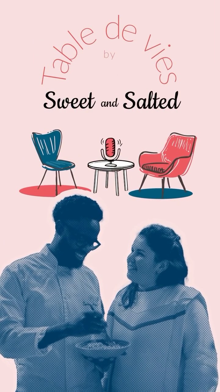 ▶️ Lancement officiel de notre podcast Table de vies by @sweet_and_salted !!!
🤗 Des parcours inspirants, des histoires vraies, des passionnés de cuisine & de food, des rires, de l’émotion et beaucoup de gourmandise au programme 😋
Découvrez le podcast qui donne la parole à celles et ceux qui savourent la vie au quotidien ! 🍽️
Première invitée : @artisane_sandwicheriefine 🫶🏽
🎧 Disponible sur toutes les plateformes : @amazonmusicfr - @applepodcasts - @deezerfr @spotifyfrance - @youtube
👉 Ce podcast est le vôtre … alors taguez la personne que vous aimeriez voir (ou entendre) autour de notre table dans un prochain épisode !
Partagez, Parlez, Écoutez ... 🗣️ Ce podcast est né du partage, alors on veut qu’il puisse continuer à grandir avec vous & pour vous 🤍
🎥 @delitdinfluence & la talentueuse Mahé 🙏🏽
#podcast #tabledevies #foodcast #SweetAndSalted #podcastfrançais #foodLovers #coulisses #passioncuisine #PodcastAddict #nouveaupodcast #foodstory #coulisses #créateursdecontenu #Bourges #CentreValDeLoire #traiteur #gourmandise #partage #rencontre