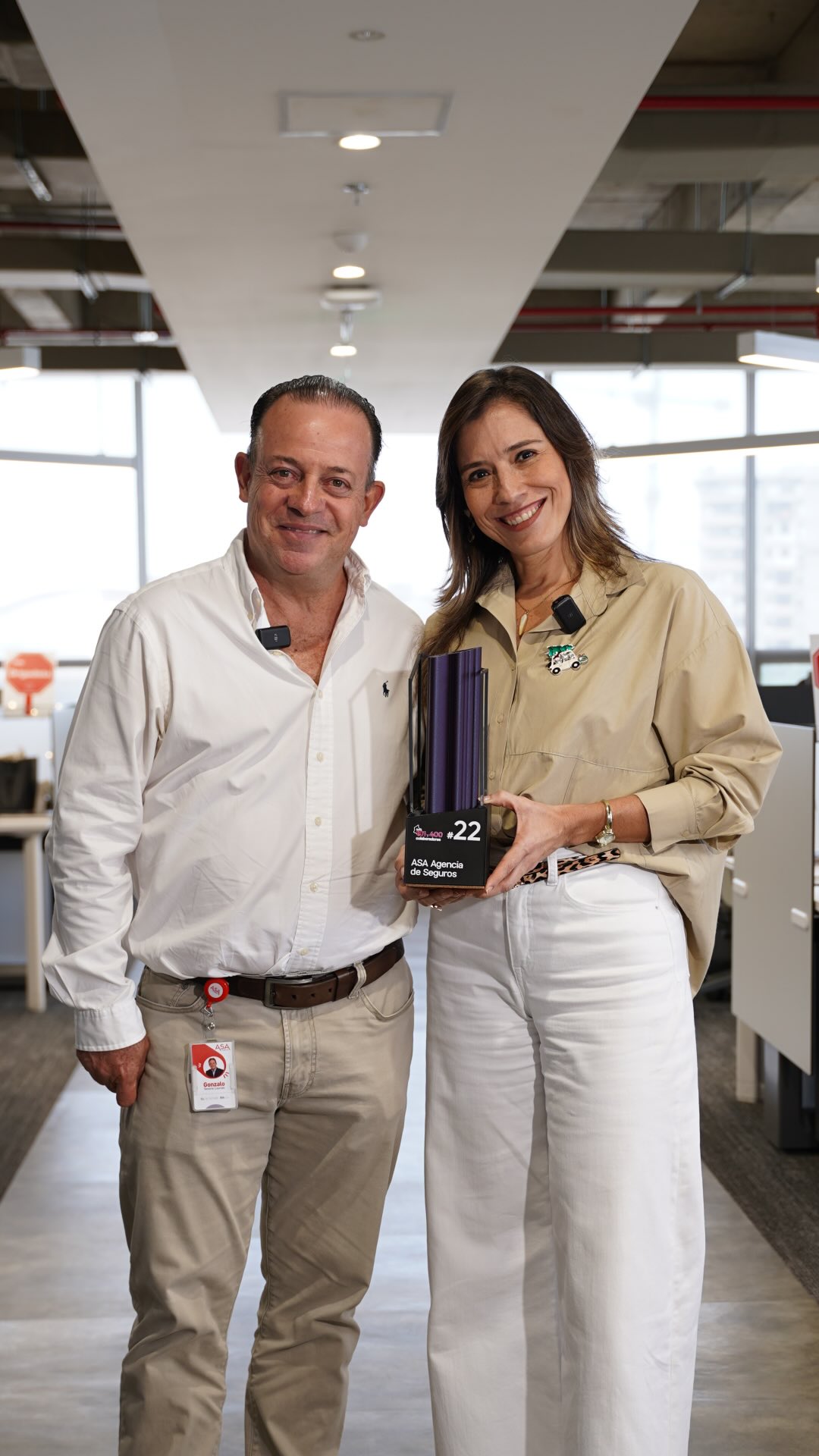 🏆✨ ¡Estamos entre los Mejores Lugares para Trabajar! ✨🏆
Entre más de 300 empresas evaluadas, tenemos el privilegio de estar en este destacado grupo como uno de los Mejores Lugares para Trabajar en los premios Great Place to Work®️. 🙌❤️
Un logro que no sería posible sin cada una de las personas que hacen parte de ASA.
Gracias a nuestro equipo, a su compromiso, su pasión y a la cultura que construimos juntos todos los días.
Esto nos impulsa aún más a seguir creando un entorno donde el bienestar, la confianza y el crecimiento son prioridad.
❤️