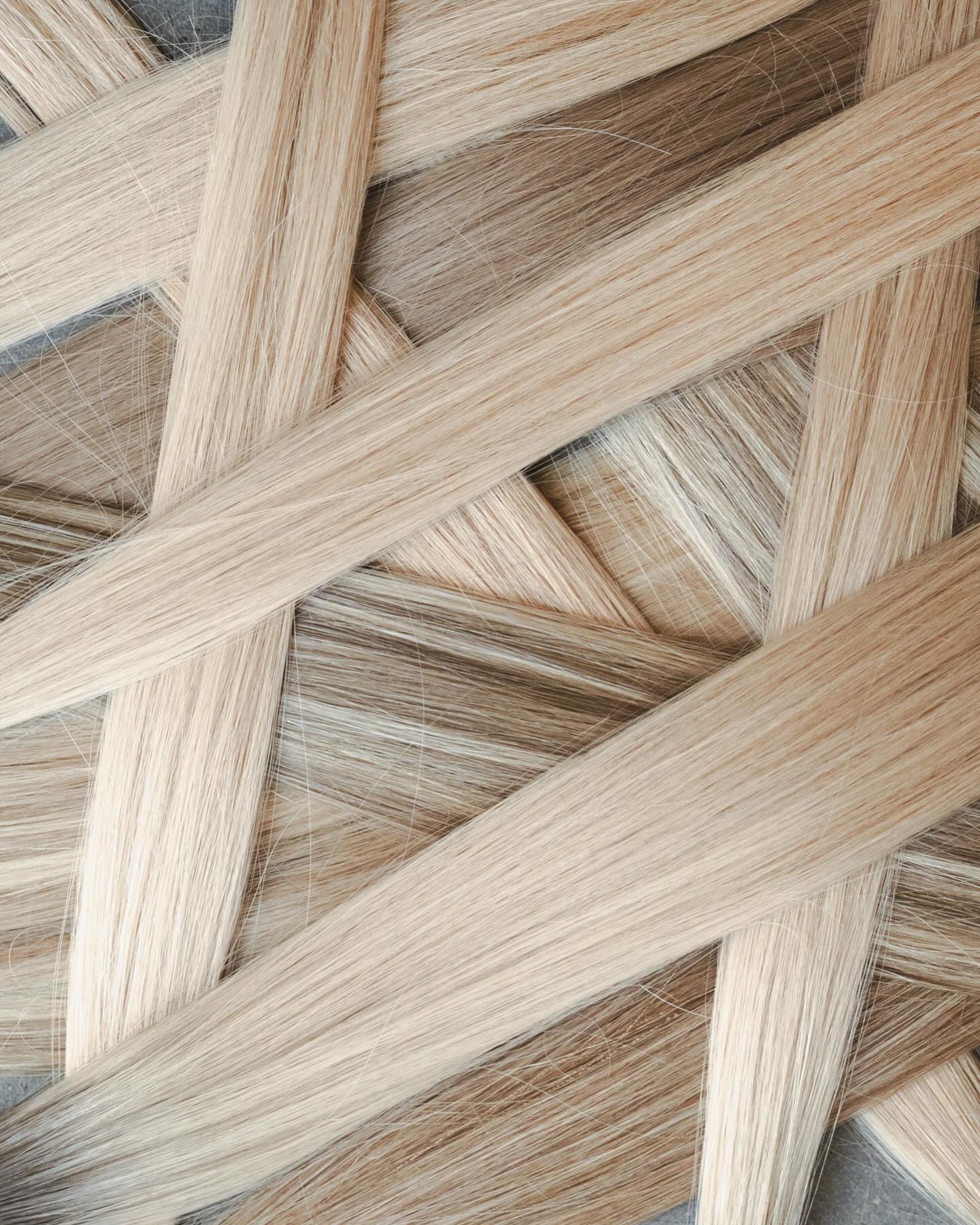 Bij Salon Bella Vita werken wij met de prachtige hairweaves en tape-extensions van NHC
Waarom? Omdat we jullie alleen het allerbeste willen geven.
Wij kiezen voor hun 100% echte, zachte kwaliteit die mooi met je eigen haar mee beweegt . Dankzij de ruime keuze aan kleuren kunnen wij altijd een natuurlijke, perfecte match maken.
Met de veilige technieken waar wij mee werken blijft je eigen haar gezond, terwijl we toch dat extra volume of lengte creëren waar je van droomt. 💛
#salonbellavita #naturalhaircompany #extensions #beautifulhair