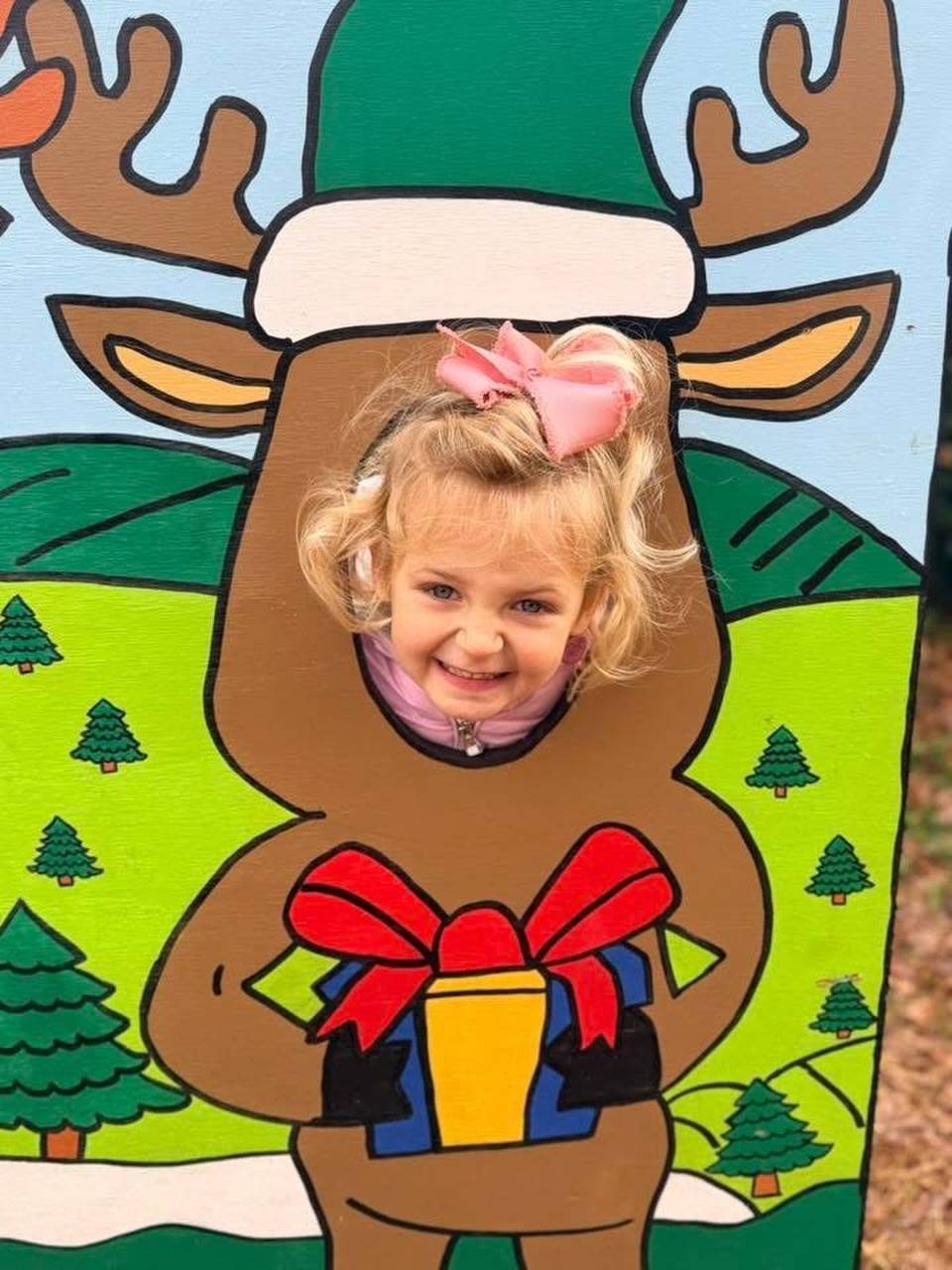 🎄✨ Christmas magic is shining bright at Jack’s Creek! ✨🎄
The Tunnel of Lights is glowing, the animals are ready for visitors, and Grandma’s Christmas Shop is stocked with the cutest ornaments and gifts. It’s the perfect weekend to soak in all the holiday joy! ❤️
🎅 Santa will be visiting:
• Dec 6 — 11 AM–4 PM
• Dec 7 — 10 AM–5 PM
• Dec 13 — 10 AM–5 PM
• Dec 14 — 10 AM–5 PM
📅 Farm Hours:
Weekdays 11–6
Weekends 9–6
Whether you’re grabbing a tree, taking photos with Santa, or enjoying a cozy hayride through the Tunnel of Lights — we can’t wait to celebrate Christmas with y’all! 🎄✨
#JacksCreekFarms #ChristmasOnTheFarm #HolidayFun #SantaAtJacksCreek #FarmTraditions