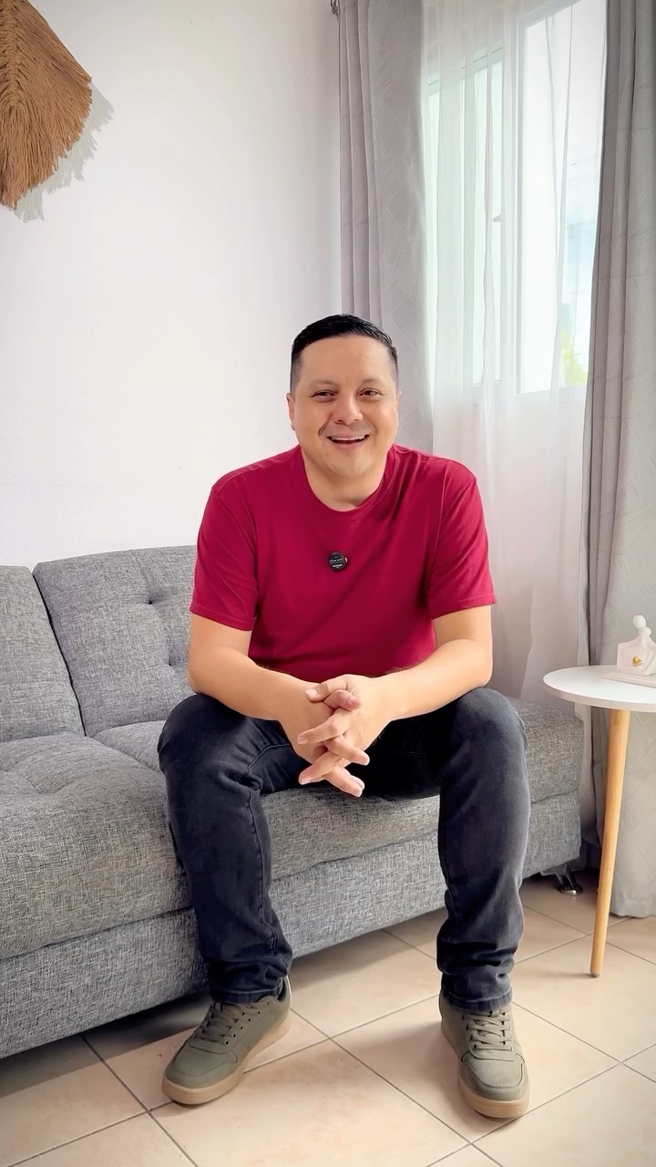 PD: Si atrapé la mosca 🪰
.
.
.
#behindthescenes #production #fotografo #detrásdecámaras #humor #fyp #reel