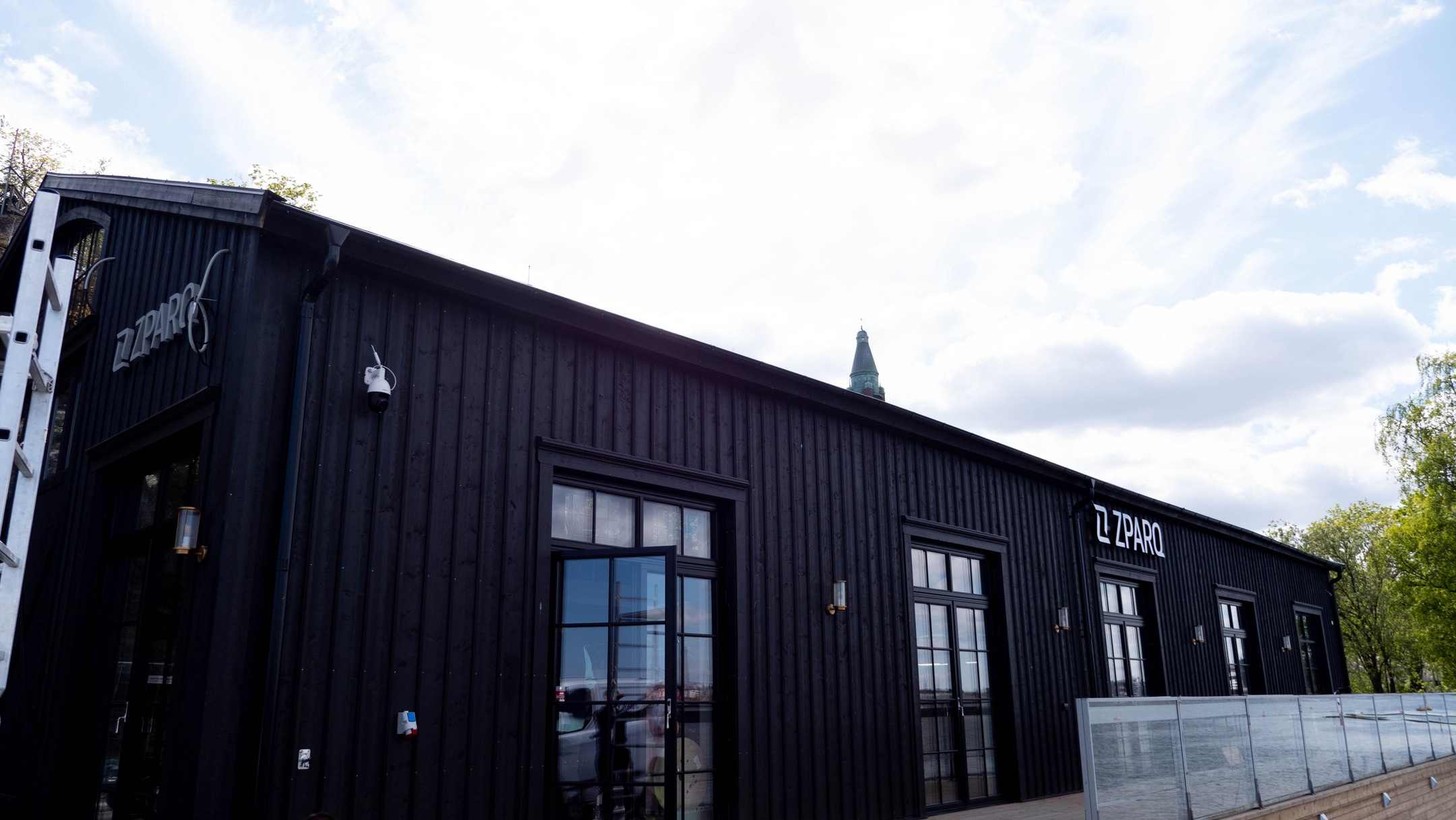 Exklusiva 3D skyltar för inomhus/utomhus.
Ett familjeföretag som brinner för skylt & design
✉️ kundservice@3dskylt.se
#skylt #reklam #3dskylt #3dsign #3dsigns #channelletters #malmö #stockholm #grafiskdesign #graphicdesigners #marketing #webbyrå #webdesign #store #signmaker