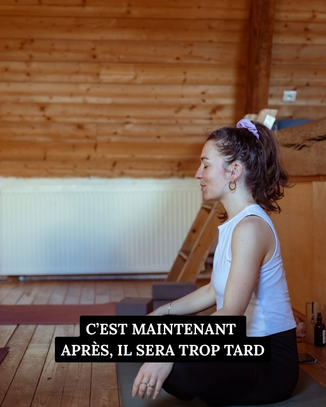 Arrête-toi maintenant, dans 3 semaines il sera trop tard !
Décembre est là et avec lui des pratiques douces, énergisantes, réparatrices, toutes regroupées dans le pack RESET 🔥
La dernière occasion de s’arrêter pour apprécier ce que 2025 a laissé sur son chemin. Après, ce sera fini, 2026 prendra le relais, sans doute très vite.
Pour t’accompagner pendant ce mois de décembre, je te propose 4 séances de yoga, faciles à caler dans ton agenda sans doute un peu chargé (entre 35 et 35 minutes).
Mais elles sont justement faites pour faire de VRAIES PAUSES !
Et il y a même une surprise réconfortante pour des nuits toutes douces 🌙
Les vidéos seront envoyées par email dès le mardi 9 décembre (mais tu y auras accès aussi si tu t’inscris plus tard 😉)
Elles seront accessibles en illimité jusqu’au 1er mars, de quoi en profiter plusieurs fois et en faire profiter à tes proches 🥰
Tu viens?
Inscription en bio 🫶🏽