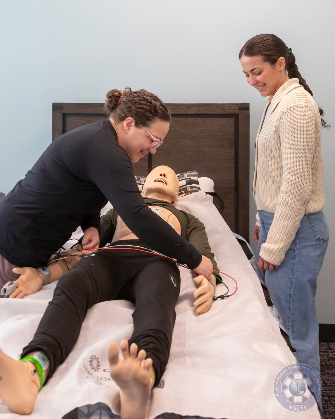 There is no substitute for hands-on experience. Our students practice patient assessment and clinical skills using simulation to prepare them for real-world challenges.
#NMETC #firstresponders #EMS #emergencymedicalservices