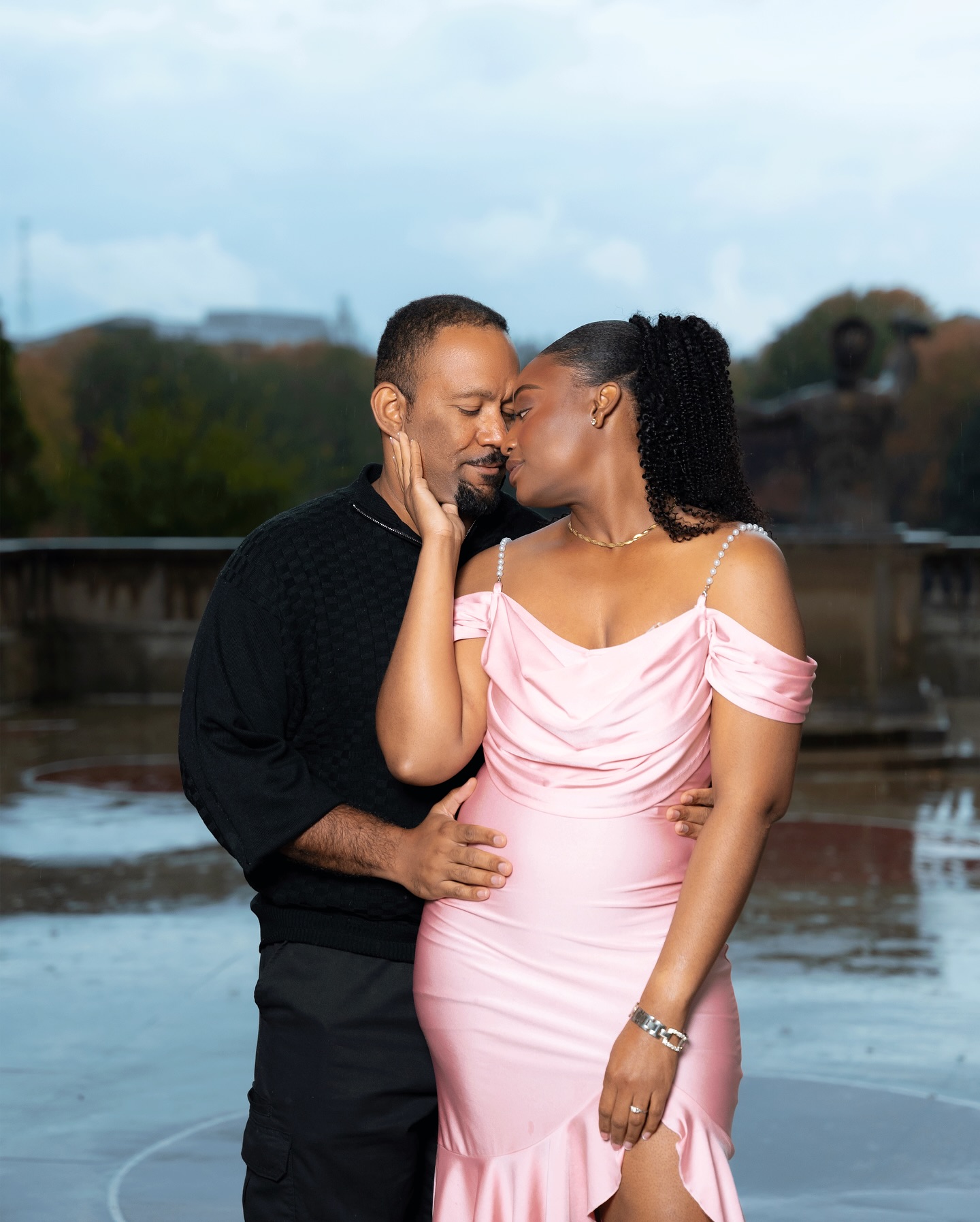 “‘Love doesn’t ask for perfect timing, only two willing hearts.’
Their engagement session unfolded in the heart of Atlanta, but the real celebration blossomed in Jamaica, where the sea, the sun, and their laughter all spoke the same language.
From city charm to island bliss, their journey reminded me that love is bold enough to travel, strong enough to shine anywhere, and beautiful enough to make every place feel like forever.”
#destinationweddingphotography #weddingphotography #jamaicanweddingphotographer #puttsburghweddingphotographer #engagementphotos #engagementsessionideas