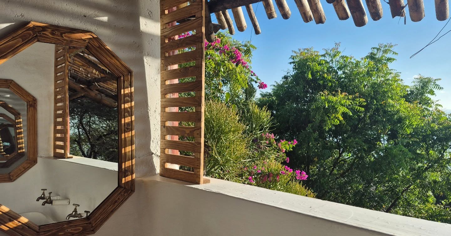 Bathroom with a view at Teddy Bear Island #teddybearbaringo #islandlife #greatriftvalley #amazingplaces