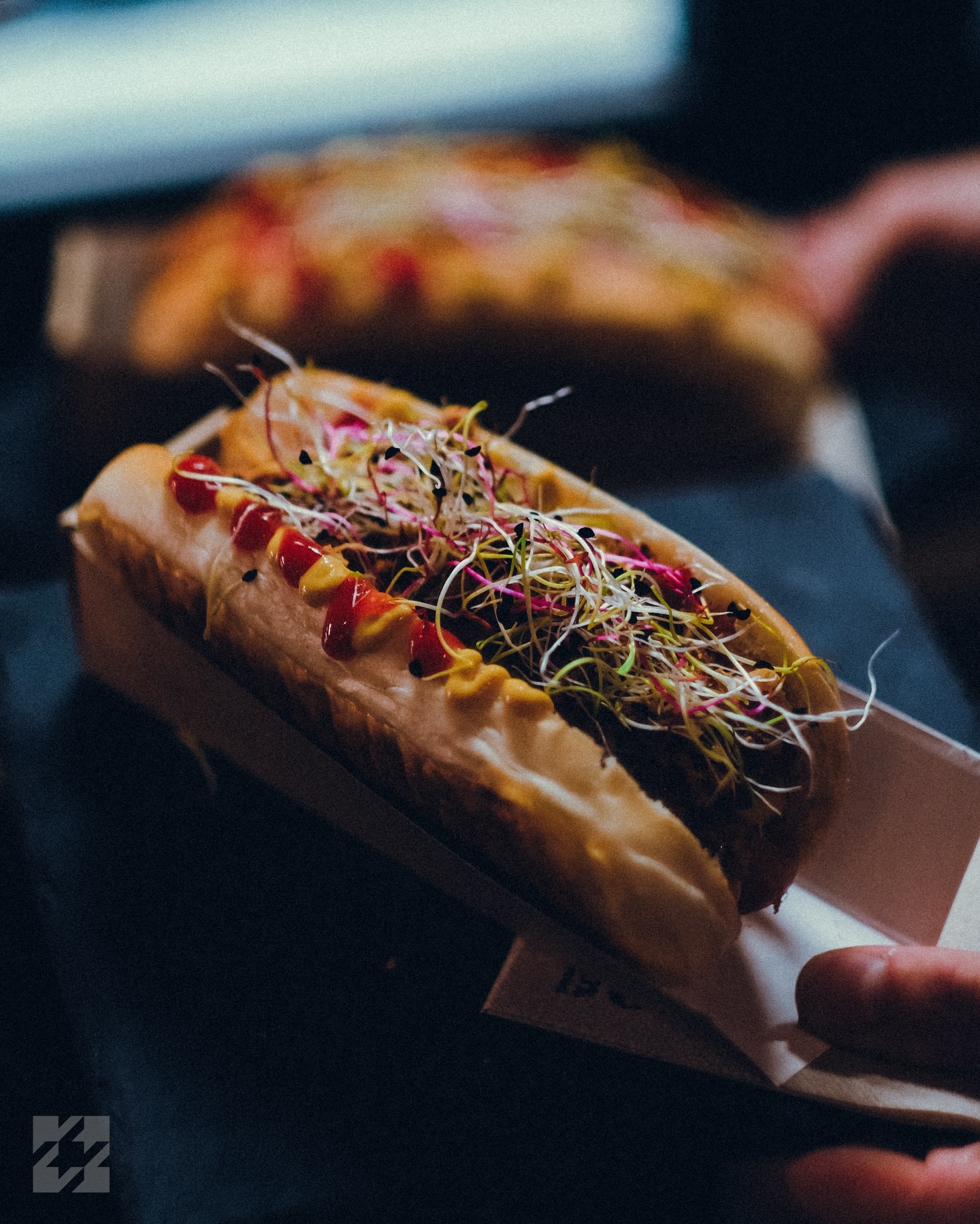 Tu as déjà essayé les Hot-Dogs chez Classique ?
Accompagné d’une bonne bière bien sûr 😎
À très vite ✌🏼
#bar #beer #craftbeer #beercraft #lounge #loungebar #bar74 #74 #hautesavoie #concept #conceptstore #restauration #local
