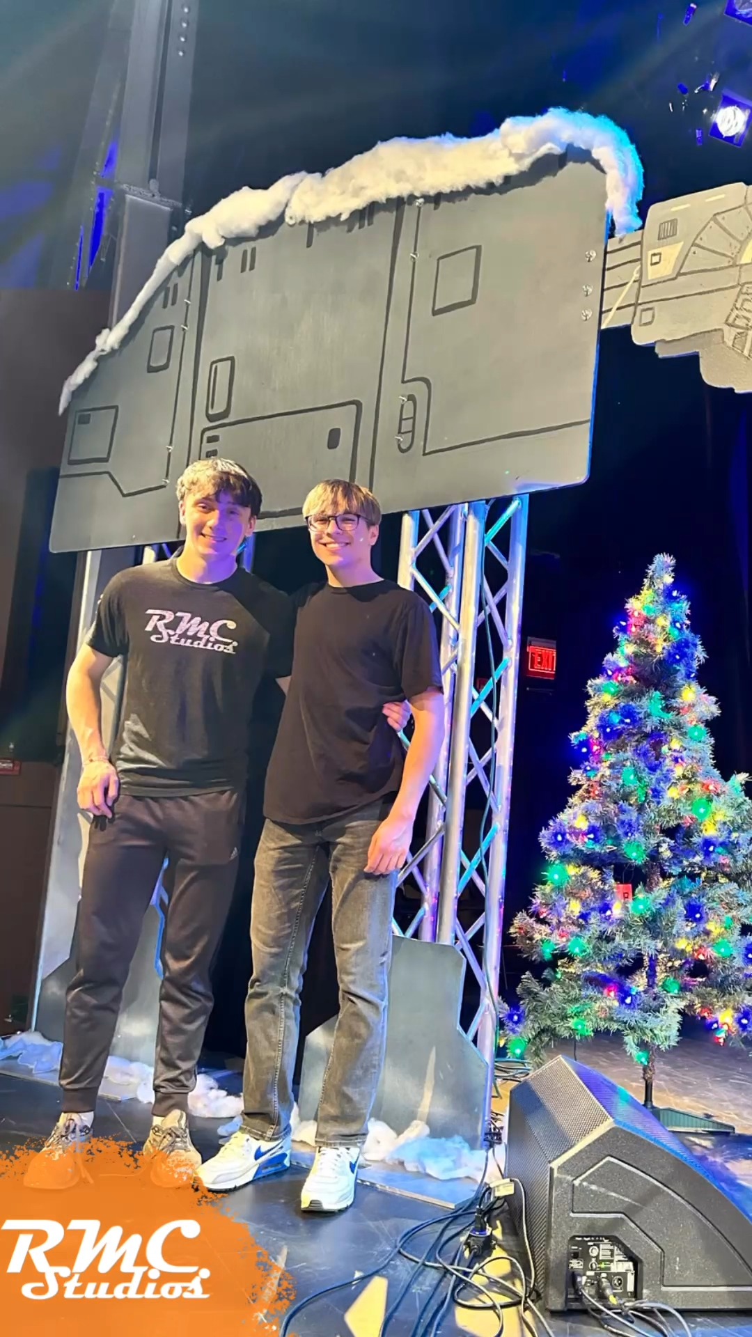 Music connects kids to something bigger; a place where they’re supported, encouraged, and surrounded by people who genuinely want to see them shine.
RMC truly became our second family. Music connects kids to something bigger; a place where they’re supported, encouraged, and surrounded by people who genuinely want to see them shine. Last year’s winter concert was the perfect reminder of that.
A teacher and student sharing the stage together.
Friends dancing in the wings, cheering each other on.
Our youngest RockShop, The Iron Pugs, cracking up backstage…and then stepping onto the stage as a team ready to rock.
These are the moments where confidence grows, friendships form, and our community comes alive.
“My son found his best friends through RockShop. RMC became our second family.”
We hear this all the time…and it’s exactly what we strive to be.
At RMC, every student belongs. ❤️
#RMCCommunity #WhyMusicMatters #WestfieldFamilies
#WestfieldNJ #ScotchPlains #FanwoodNJ #CranfordNJ #MountainsideNJ #MusicSchool #RockShop #MusicLessonsForKids #ConfidenceThroughMusic #NJKidsActivities #ParentingInNJ #WestfieldMoms #NJKidsMusic