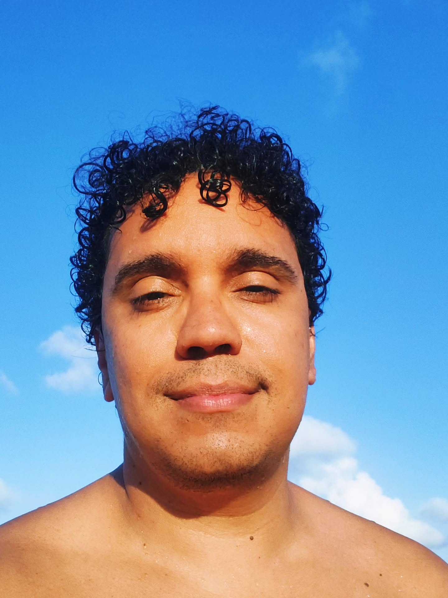 Paraíba eu te amo 💘 Eu estava precisando mesmo de alguns dias rodeado de MUITO amor, afeto, sorriso, abraço e boa comida 🥰 nenhum lugar do mundo poderia me fazer tão bem. Obrigado minha gente ♥️