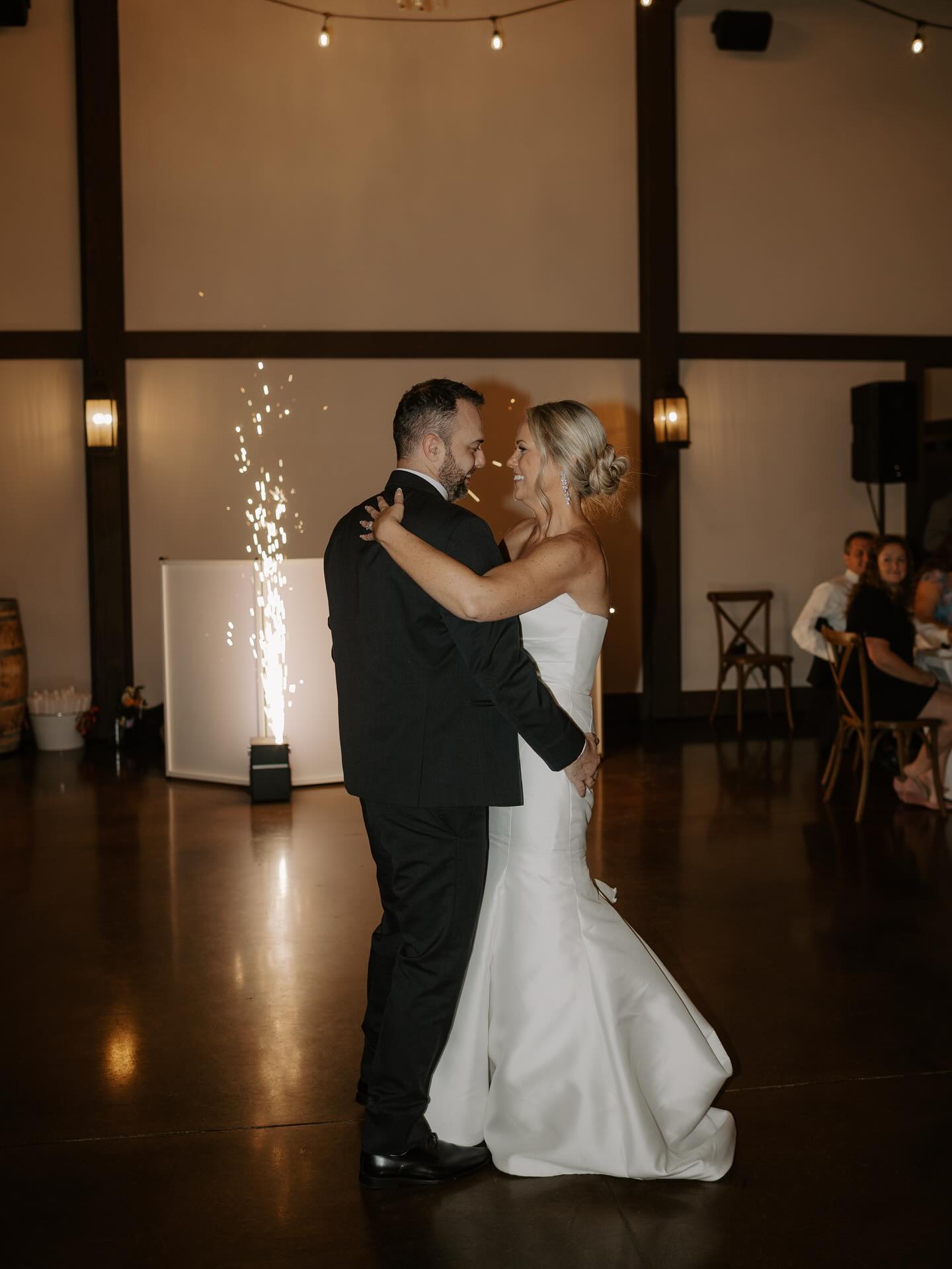 Such a sweet end to this wedding season! What a joy and honor it was to capture Jenny and John’s beautiful day!
#indianapolisphotographer #indianapolisweddingphotographer #indianaweddingphotographer #midwestweddingphotographer
