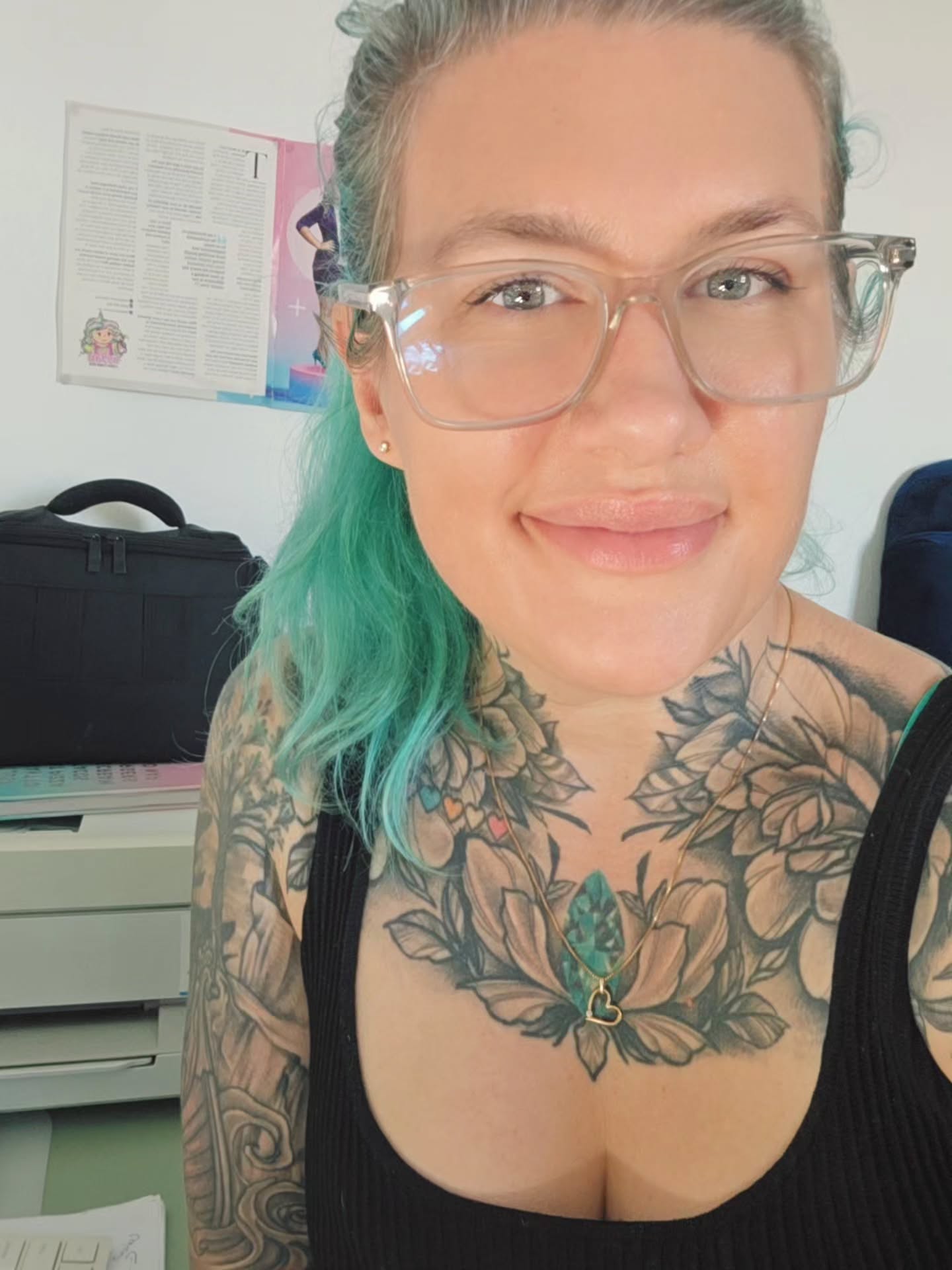 That post settlement glow hits different when your client writes back ⬇️
"Definitely enjoying not having to worry anymore about landlord and real estate agents. My walls have already received several more holes 🤪"
My client is an incredible artist, but was never able hang her work on the walls of her home before now.
Would you consider this a big or little thing? Either way it meant a lot to her and it was a privilege to help.
Quietly removing one renter at a time from the landlord ecosystem. 💁♀️
#mortgagebrokerlife #womenandwealth #mumsinbusiness