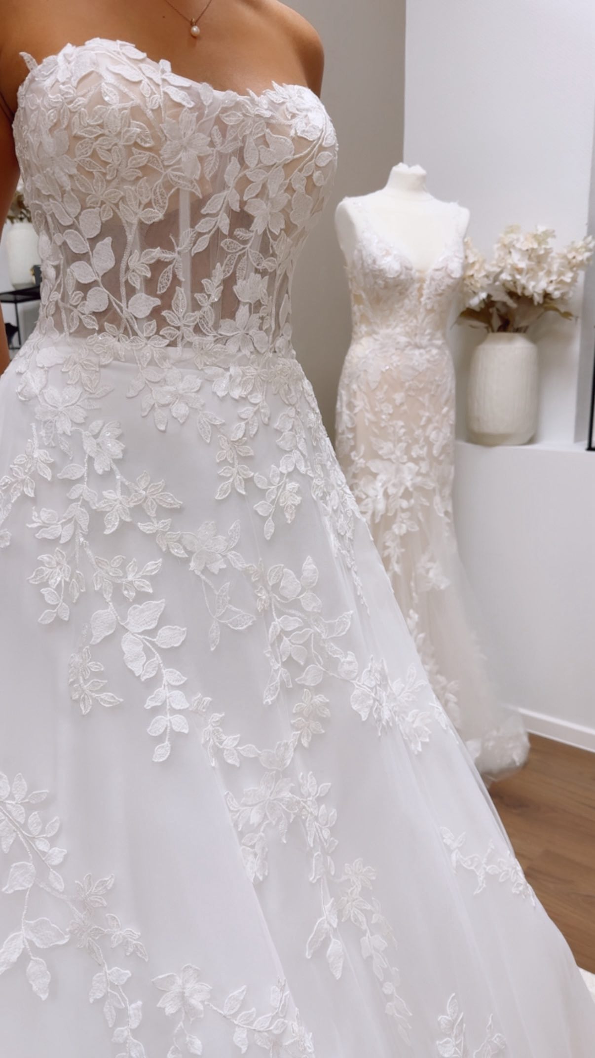 Bereit für Gänsehaut?
Bei Puntosposa warten Brautkleider, die dich sprachlos machen.
Buche jetzt deinen Woww & Jes-Moment 🤍
Puntosposa
Mainzerstraße 145
66121 Saarbrücken
Finde hier ganz entspannt deinen Termin 📅
https://puntosposa.simplybook.it/v2/
Ciao und habt einen schönen 2.Advent mit euren liebsten.
Maria 🫶🏻
#wowmoment #sayjess #weddingdress
#brautgefühl #brautkleid #lovemydress #saarbrücken #saarland #puntosposa