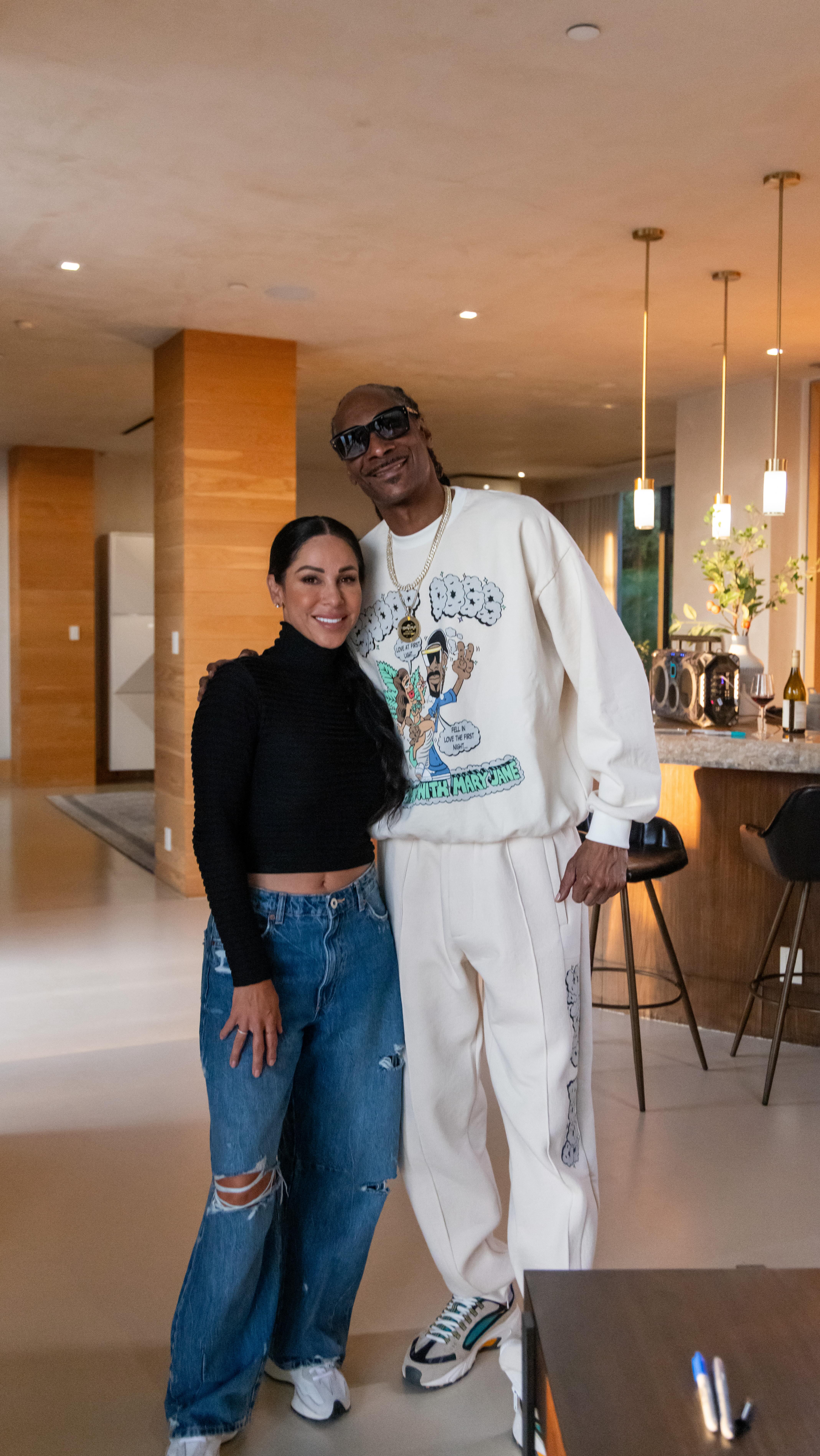 Collab: Erica Kovitz x
@snoopdogg
@jointventureart
Honored
#snoopdogg #snoopdoggart