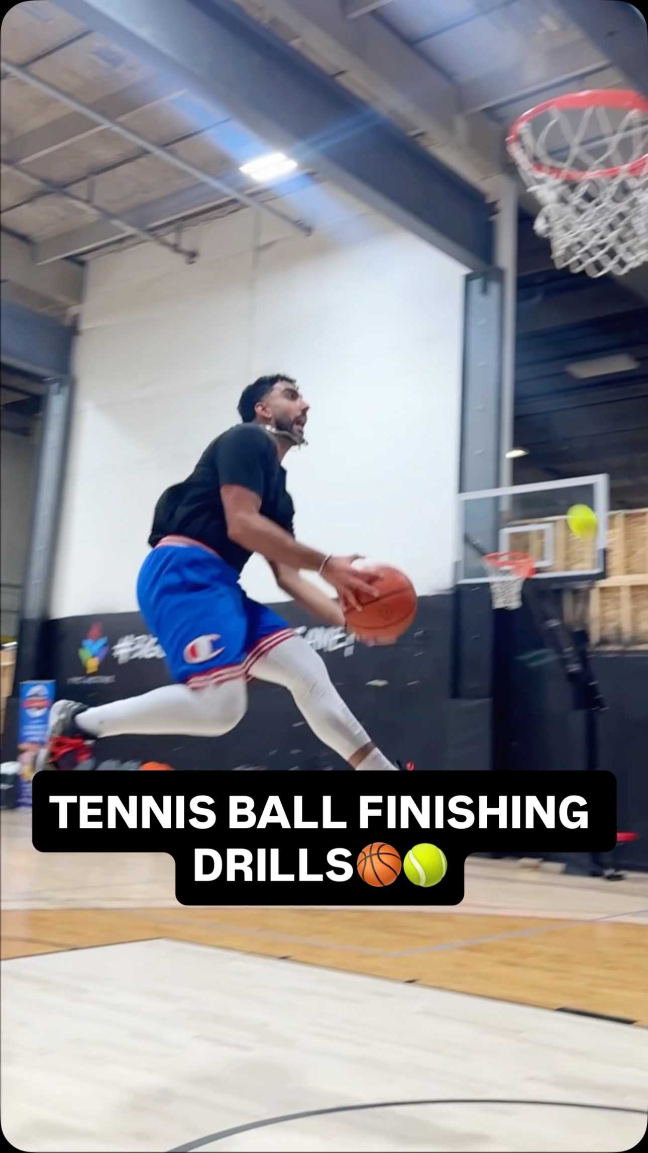 Want a fun way to master your finishing? Try these tennis ball finishing drills 🏀🔥💯
Basketball Training Program in bio🏀💯
#basketballtraining #basketballdrills #basketballtips #basketballworkout #layup