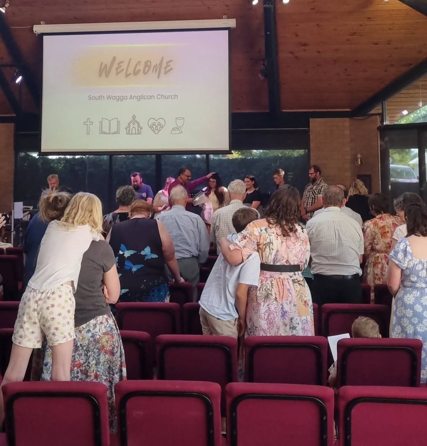 Come for the service, and stick around for the fellowship! At SWAC we invite you to experience a church community who love God, and worship him through music, prayer, liturgy and bible teaching. And we love a good chat over a cuppa afterwards!
⛪️8am St Alban's, Kooringal
⛪️10am St Paul's, Turvey Park
⛪️5pm St Paul's, Turvey Park
⛪️10am Wednesday, St Alban's