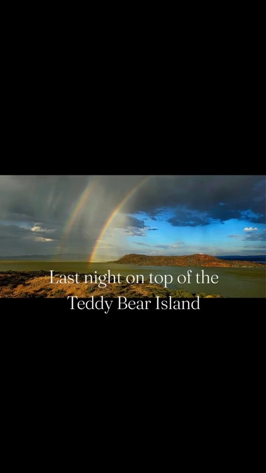 We are very lucky to see these beautiful things. Sometimes just stopping to look up reveals magic. #teddybearbaringo #lakebaringo #greatriftvalley #islandlife