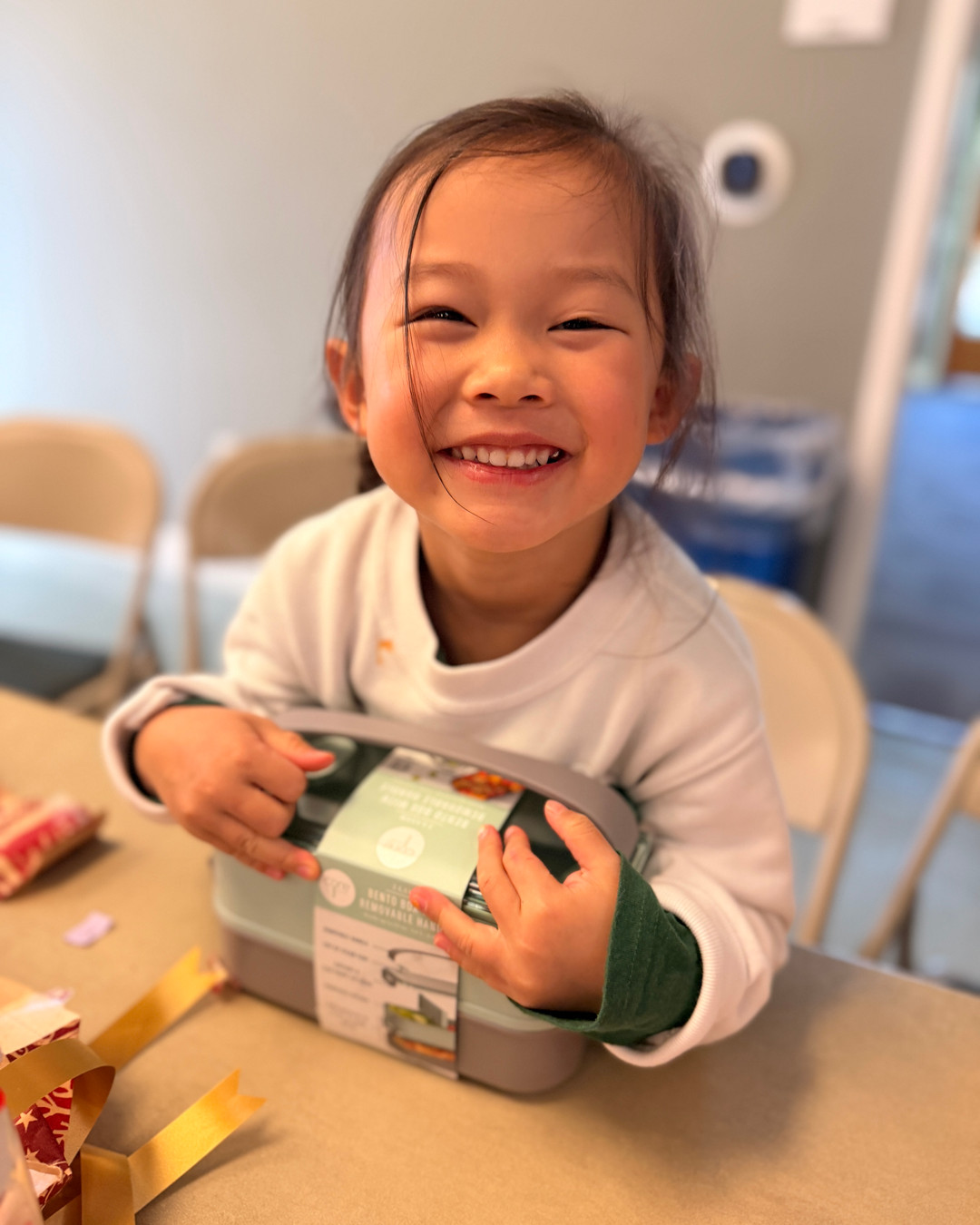 So much joy at our school gift exchange! Big smiles and heartfelt gratitude made this celebration one to remember. ✨
#christmasgifts #giftsoflove #privateschool #schoolcommunity #bayarea #cupertino #giftexchange #whiteelephant #holidayseason