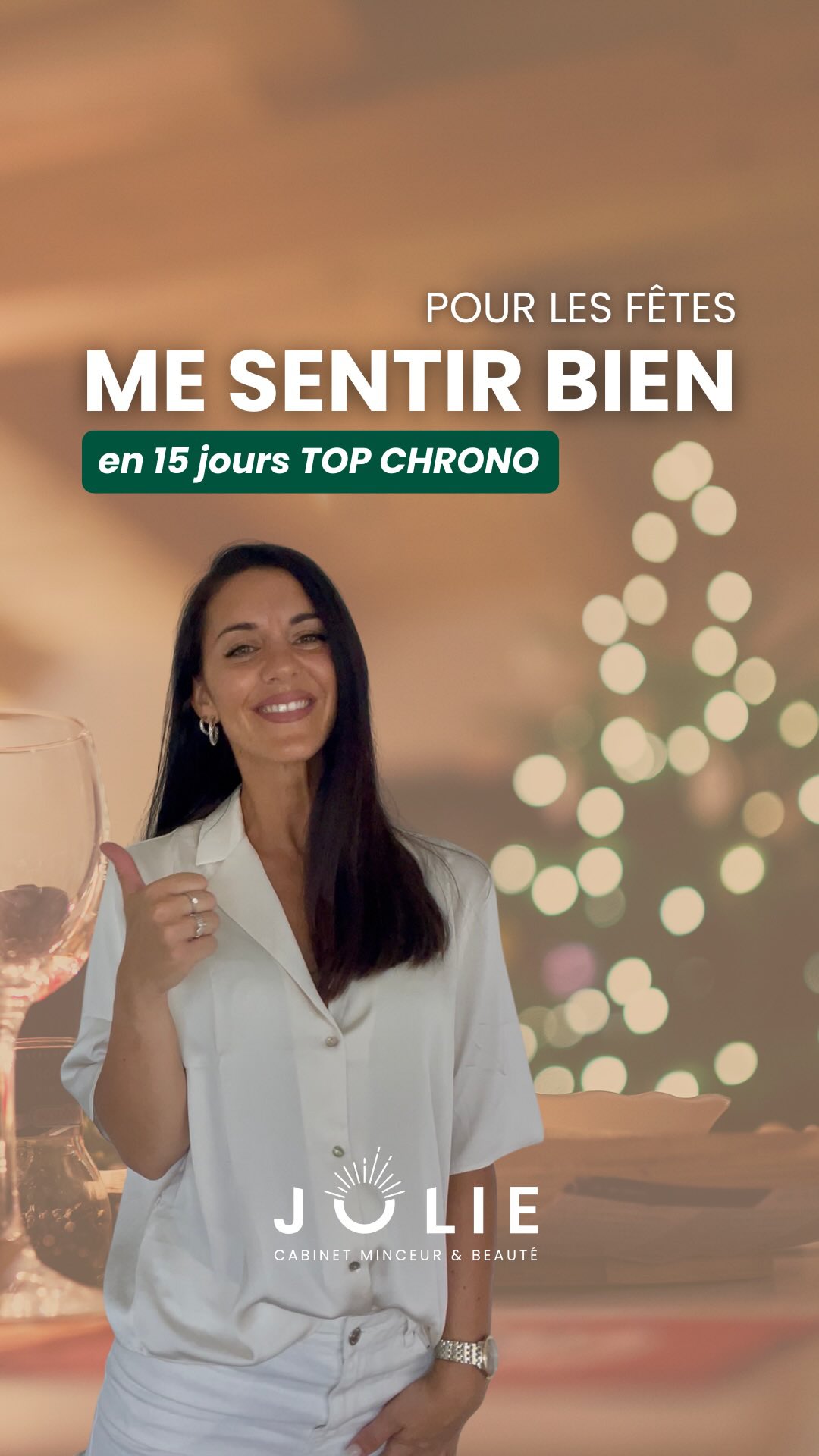 Les fêtes approchent… et tu veux te sentir plus léger(e), plus tonique, moins gonflé(e) ? Voici ma méthode chrono express, à appliquer pendant 15 jours pour relancer ton métabolisme et retrouver une silhouette plus nette, plus confortable, plus harmonieuse 💫
1.Découvrir la chrono
-Petit déjeuner riche & salé : fromage + pain + huile d’olive
-Déjeuner complet et structuré : Une viande + un féculent + une sauce : pas de dessert! Pas de pain!
-Goûter plaisir : des Fruits + oléagineux ou 2 chocolats
-Dîner léger : Légumes verts + poisson + sauce : pas de dessert! Pas de pain!
Ce rythme suffit déjà à calmer la faim, stopper les compulsions et relancer l’organisme.
2.Limiter les aliments gonflants pendant 15 jours
❌ produits sucrés
❌ produits allégés
❌ laitages non autorisés (yaourts, lait, fromages à tartiner)
❌ grignotages en soirée
➡️ Résultat : ventre plus plat, meilleure digestion, rétention d’eau réduite.
3.Réduire la charge glucidique le soir
C’est la clé pour dégonfler rapidement. Ton sommeil s’améliore + ton renouvellement cellulaire est optimisé = ta silhouette s’affine discrètement.
4.Boire intelligemment
💧 eau 1,5L / jour
🥤 tisanes drainantes
Évite : sodas, jus, boissons sucrées.
Résultat : moins de rétention, jambes plus légères, visage moins gonflé.
5.Bonus : 3 petits ajustements qui changent tout
-marcher 20–30 min tous les jours
-éviter l’alcool en semaine
-cuisiner maison autant que possible
En 15 jours : énergie +++, ventre dégonflé, silhouette plus nette.
Envie d’aller plus loin ?
Pour une transformation complète, structurée, maîtrisée et durable :
📍 Consultations chrono en cabinet ou à distance
📍 Soins minceur sur mesure
📍 Programme JOLIE MINCEUR (4 mois)
→ La combinaison la plus efficace pour des résultats rapides et visibles dès le premier mois.
Rendez-vous sur www.jolie-minceur.com pour découvrir les accompagnements à partir de janvier 2026
#chrononutrition #chronobiologiealimentaire #conseilsminceur #perdredupeso #ventreplat #degonfler #avantlesfetes #minceurdurable #soinsminceur #jolieminceur #projetjolie #bienetre #nutritionniste