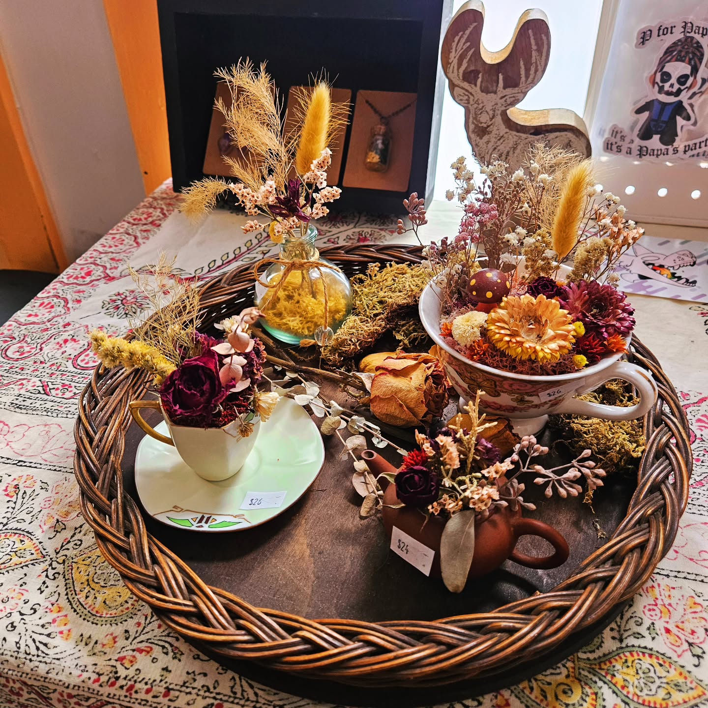 Now in Concord NH! You can find Cozy Artist jewelry and fairy garden teacups at @witchlightoracle in downtown concord. Handmade with real flowers naturally dried to preserve color.
#christmas #holidayseason #giftideas #concordnh #fairycore