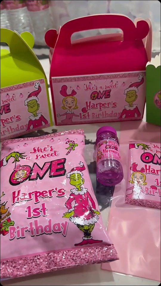 When the details matter, we bring them to life. ✨
Customized party favors — from drinks to water bottles — add that unforgettable finishing touch to your event.
At Kings of Kustom, personalization is our specialty.
Elevate every moment. 🎉
#KingsOfKustom #EventDesign #CustomFavors #PartyDetails #EventStyling #LuxuryEvents #CreativeDesign #southfloridaevents