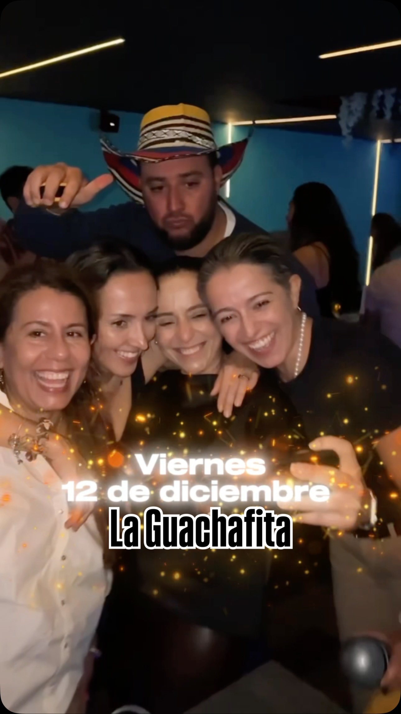 Ven con tod@s tus amig@s para bailar, cantar, gozar, reír y soltar la semana en #LaGuachafita 🎤💃🏻
🎟️Recuerda NO COVER hasta media noche 💃🏻🕺🏻
🍹Si es tu cumpleaños cocktail gratis y shot de bienvenida a la entrada!
Mejor plan imposible !
🎉La Guachafita de Montreal
De la risa al canto, todo vale. 🎤💃
📍Invisible Bar - 8551 Boul. Saint-Laurent
🗓️ Viernes 12 de diciembre
🎟️No cover hasta medianoche, después de media noche 10$
🎤Karaoke + DJ @kmilosalsasiguelo + pura sabrosura 🥳
#montreal #agendasocial #mtl #latinosenmontreal #laguachafitamontreal #latinparty #latinoparty #mtlparties