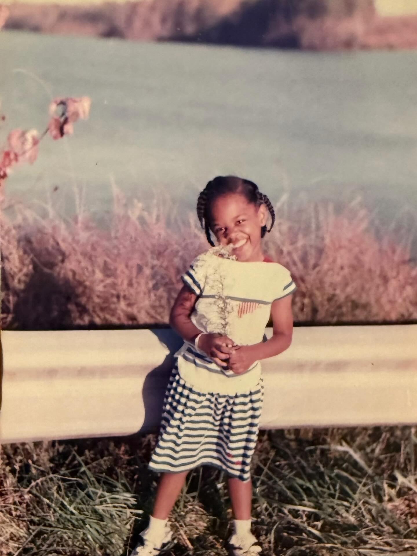 this little girl needed her hand held.
she needed safety,
reassurance,
and someone to say, you’re not alone.
i’ve spent my life learning
how to offer myself the care i needed
through many rebirths.
every rebirth taught me
how sacred it is to be witnessed.
this is why i serve as a rebirth doula
through the mocha moon
rites of passage journey,
not to lead the way,
but to walk beside you
as you remember your own way.
we begin in january
and would love for you to join us.
see link in our bio. 🌕