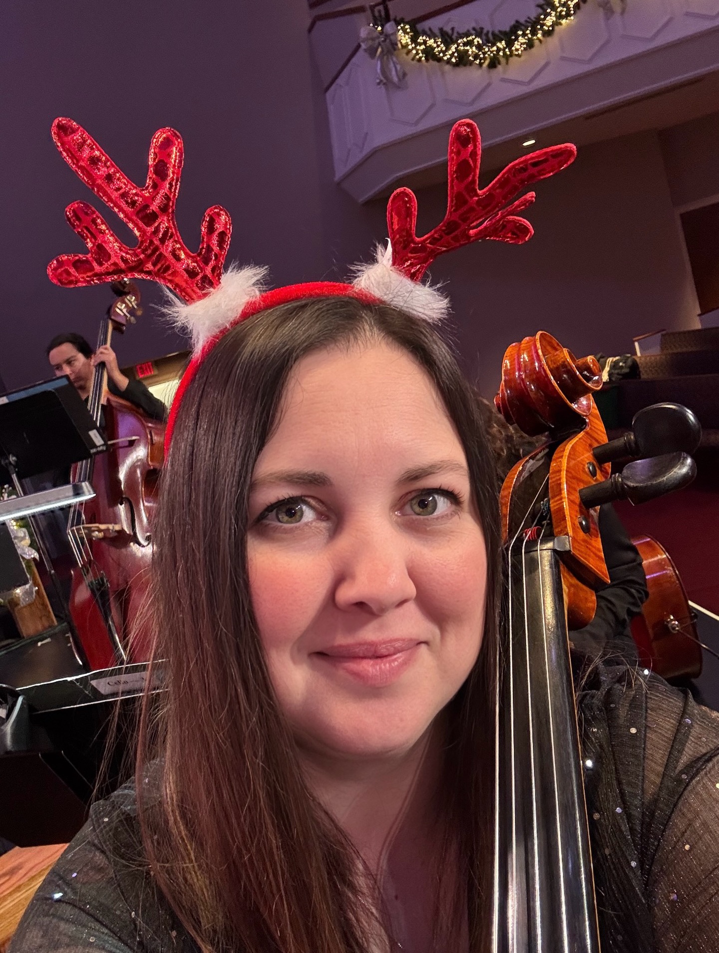 It’s that time of year again! 🦌🎻