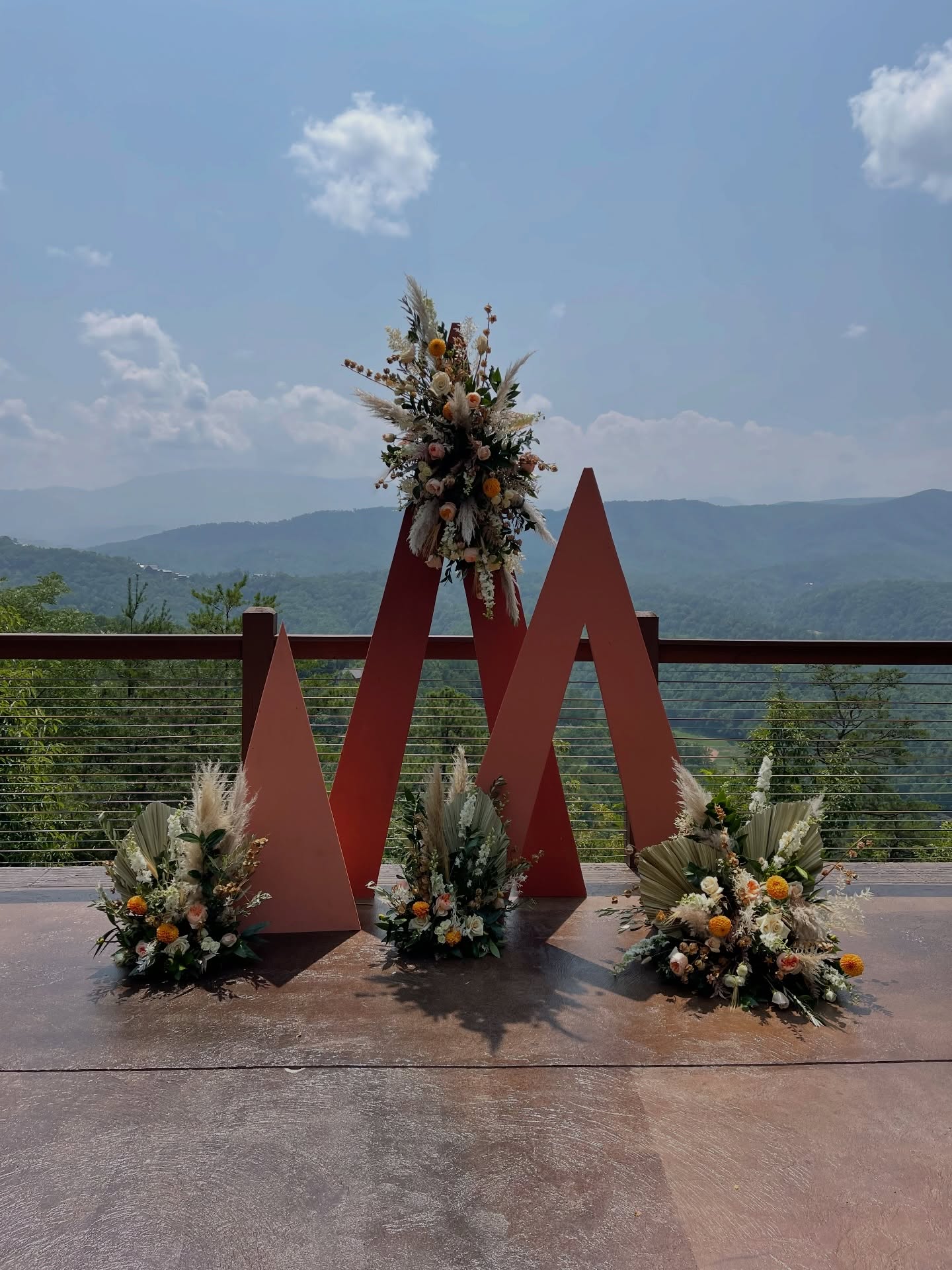 Dropping this gorgeous alter/backdrop design right here….. 😮🤗 (can be yours in any color)
Looking for the perfect decor items for your 2026 wedding? We’ve got you covered with our full service decor and styling package. ✅
What can we save for your date 📅 ?
🌿misty@wedknoxville.com
🌿865.410.2096
🌿www.wedknoxville.com
#savethedatewithwedknoxviile #wedknoxville #2026weddingplanning weddingplanning dayofcoordinator knoxvilletennessee